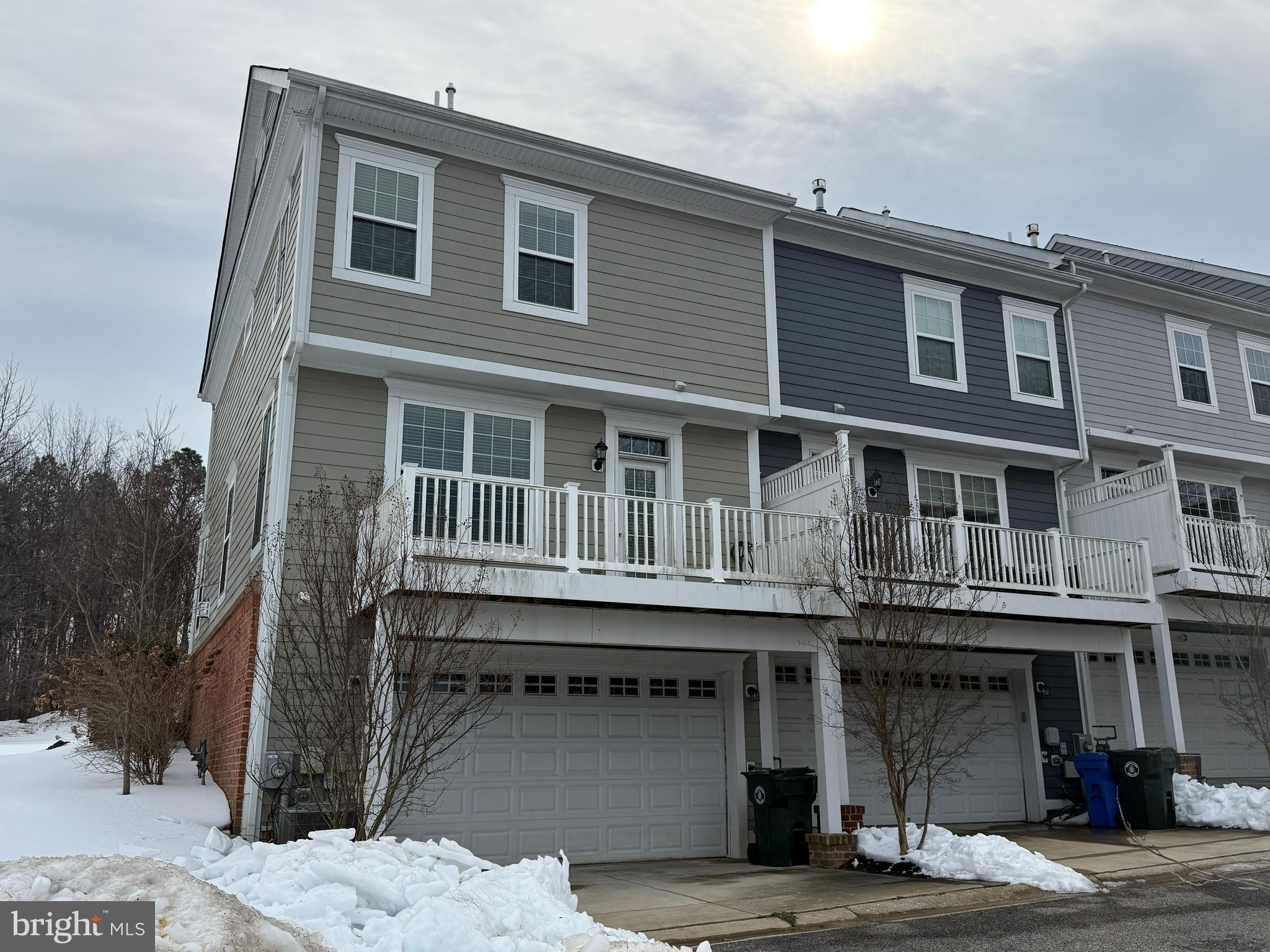 THE VILLAGES OF STEEPLEC - Residential