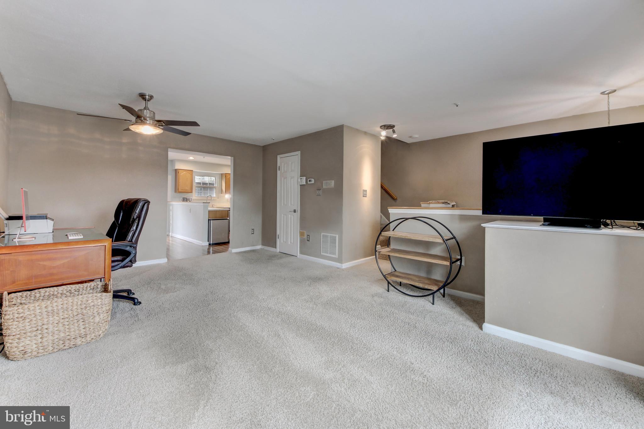 8306 FOUNDERS WOODS WAY