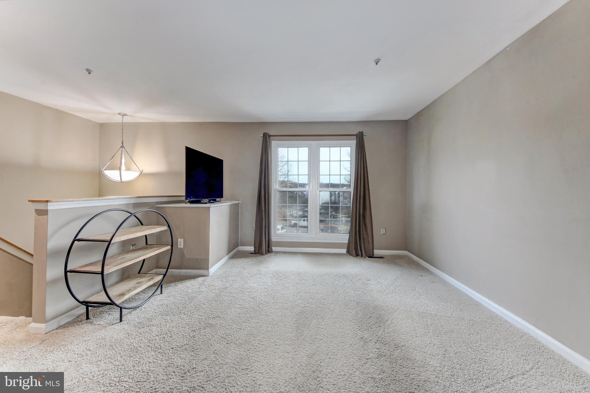 8306 FOUNDERS WOODS WAY