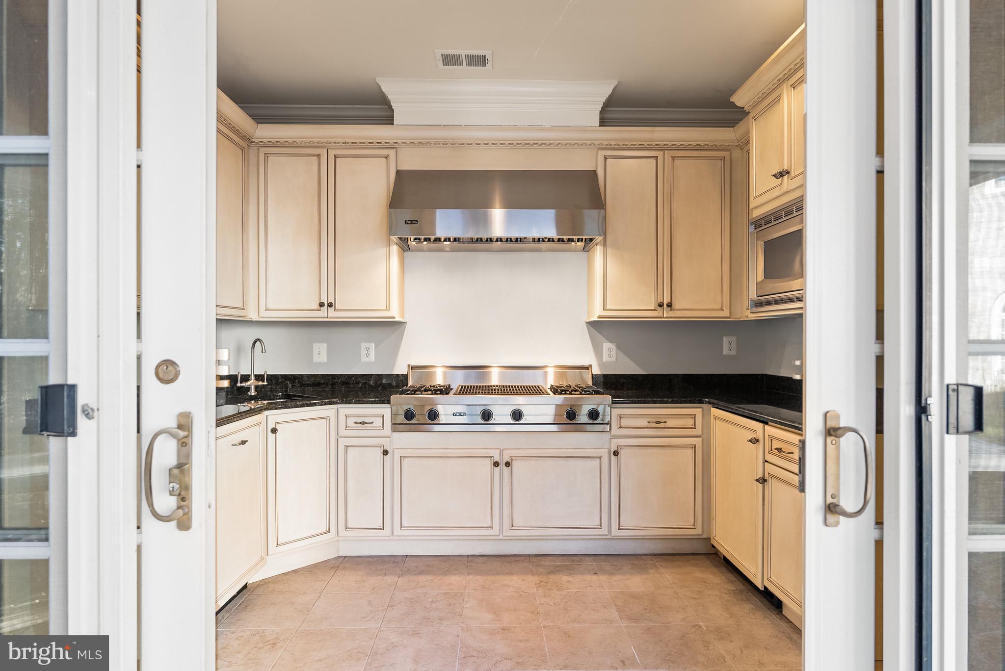 ELMWOOD ESTATES - Residential