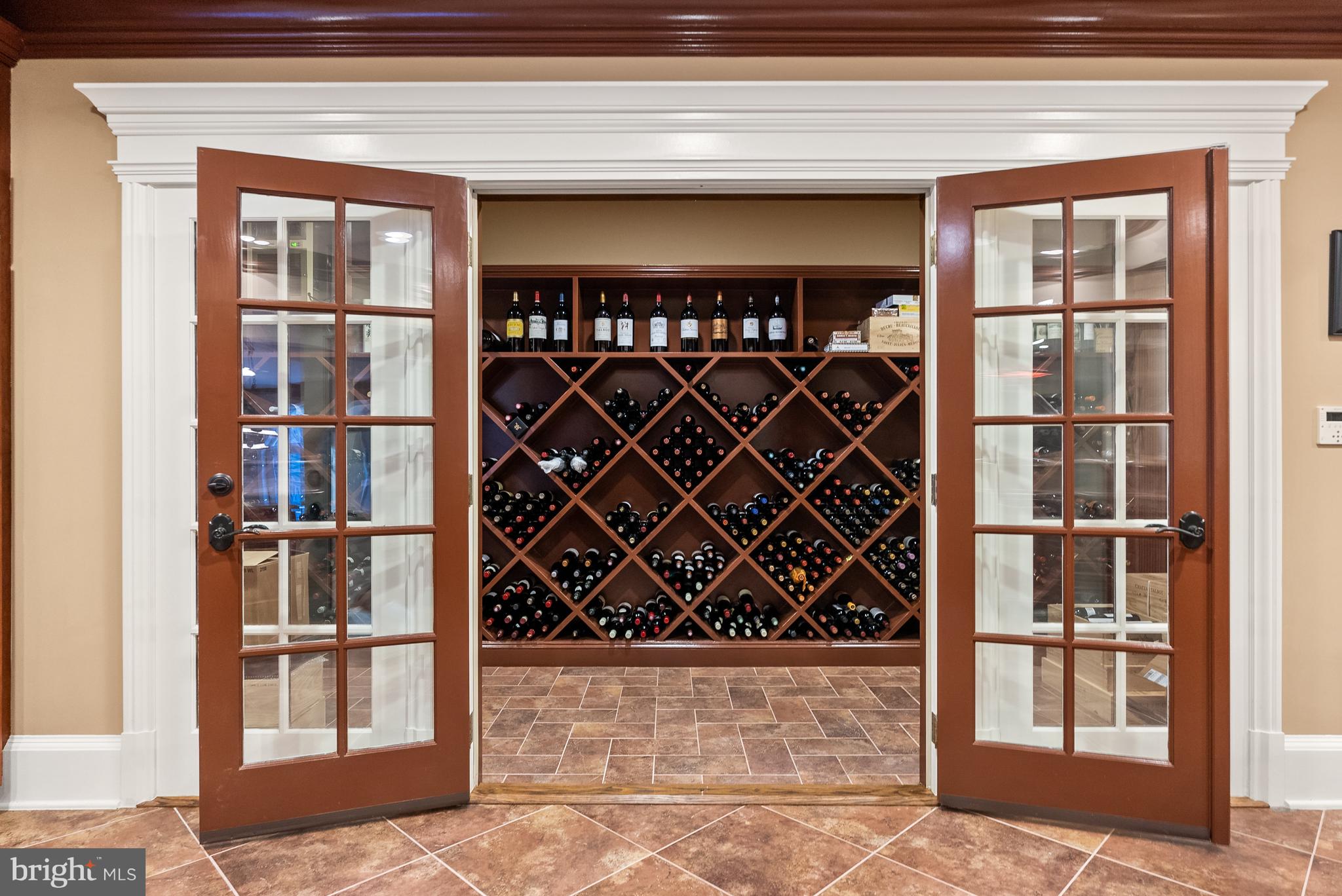 ELMWOOD ESTATES - Residential