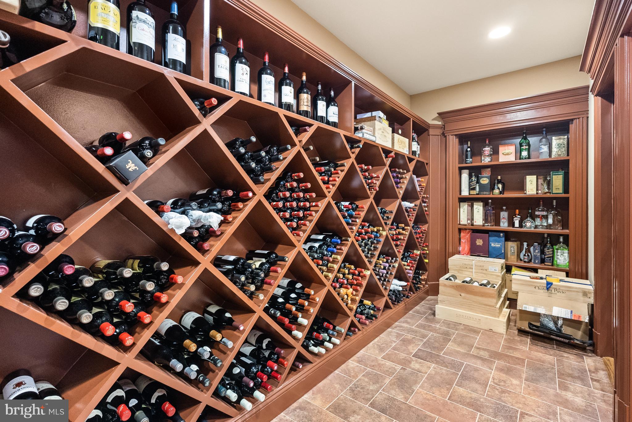 ELMWOOD ESTATES - Residential