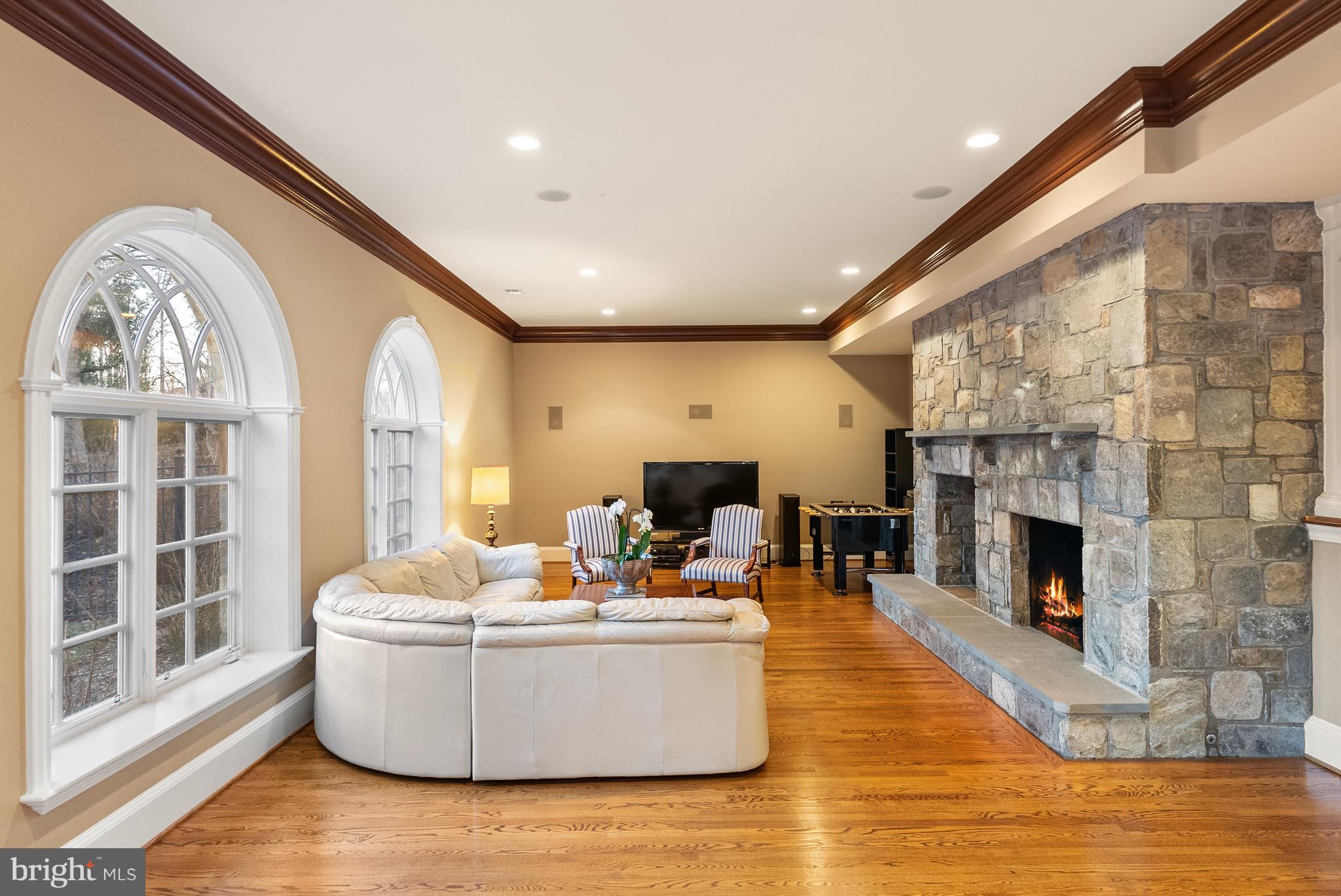 ELMWOOD ESTATES - Residential