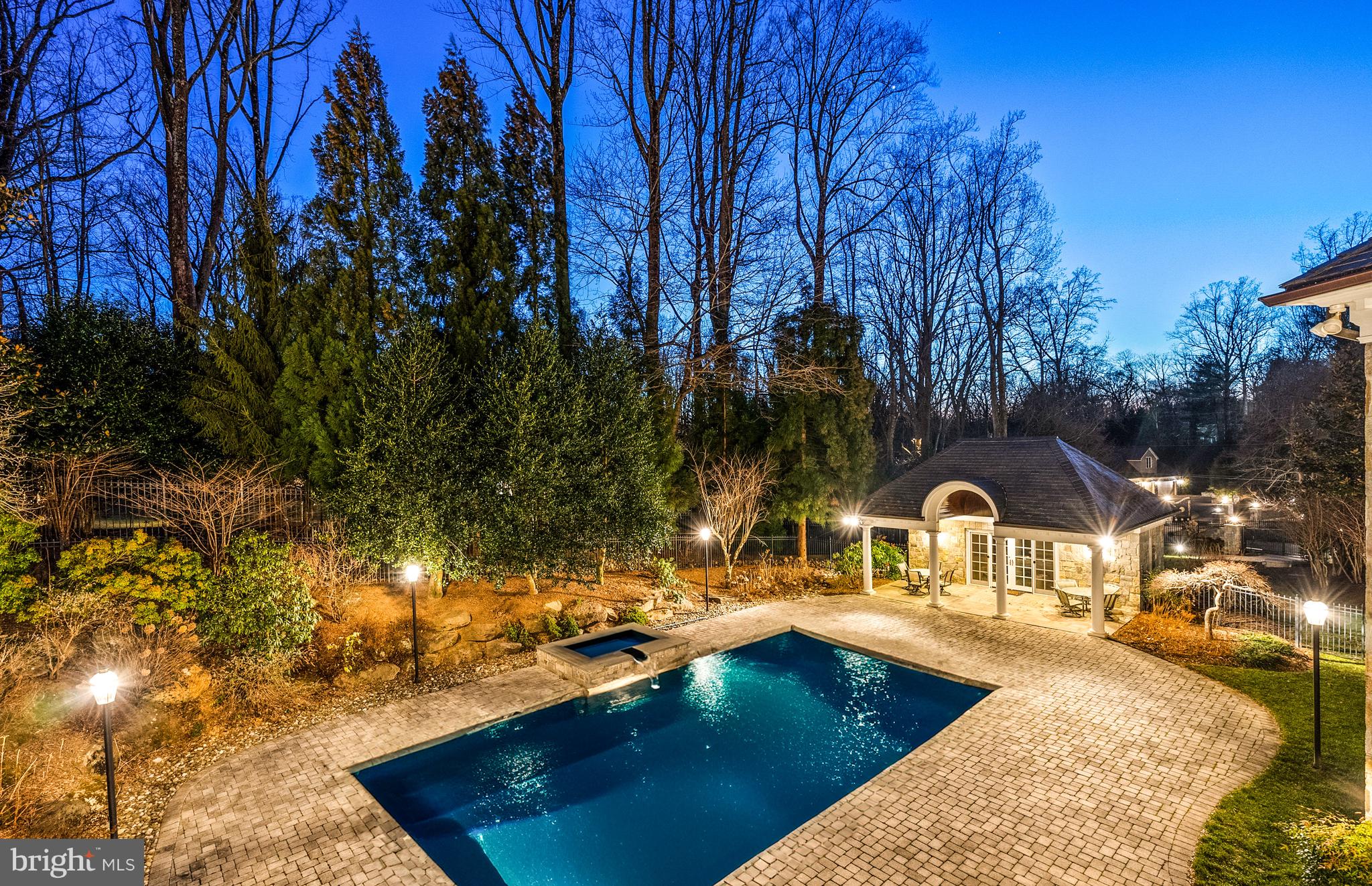 ELMWOOD ESTATES - Residential