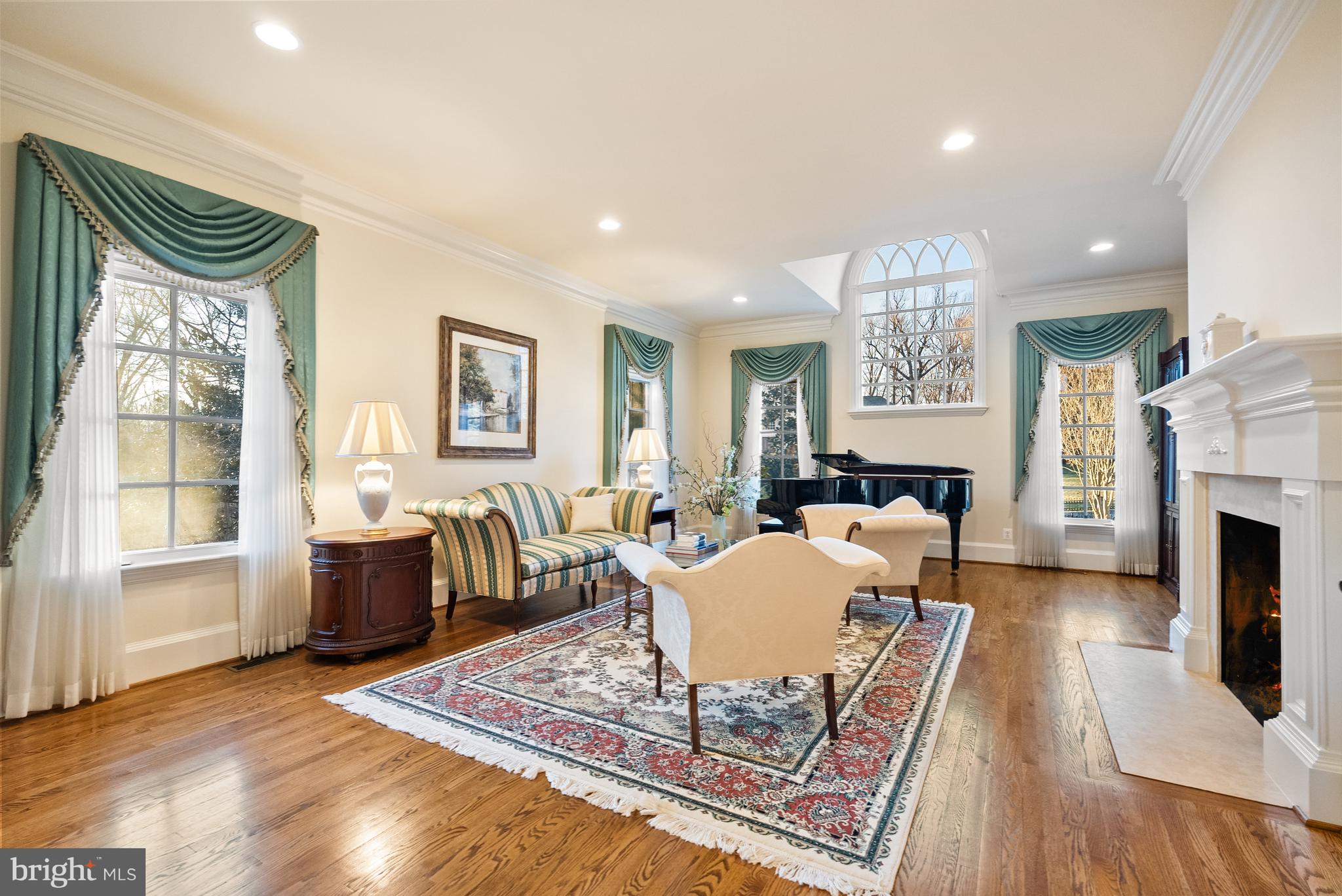 ELMWOOD ESTATES - Residential