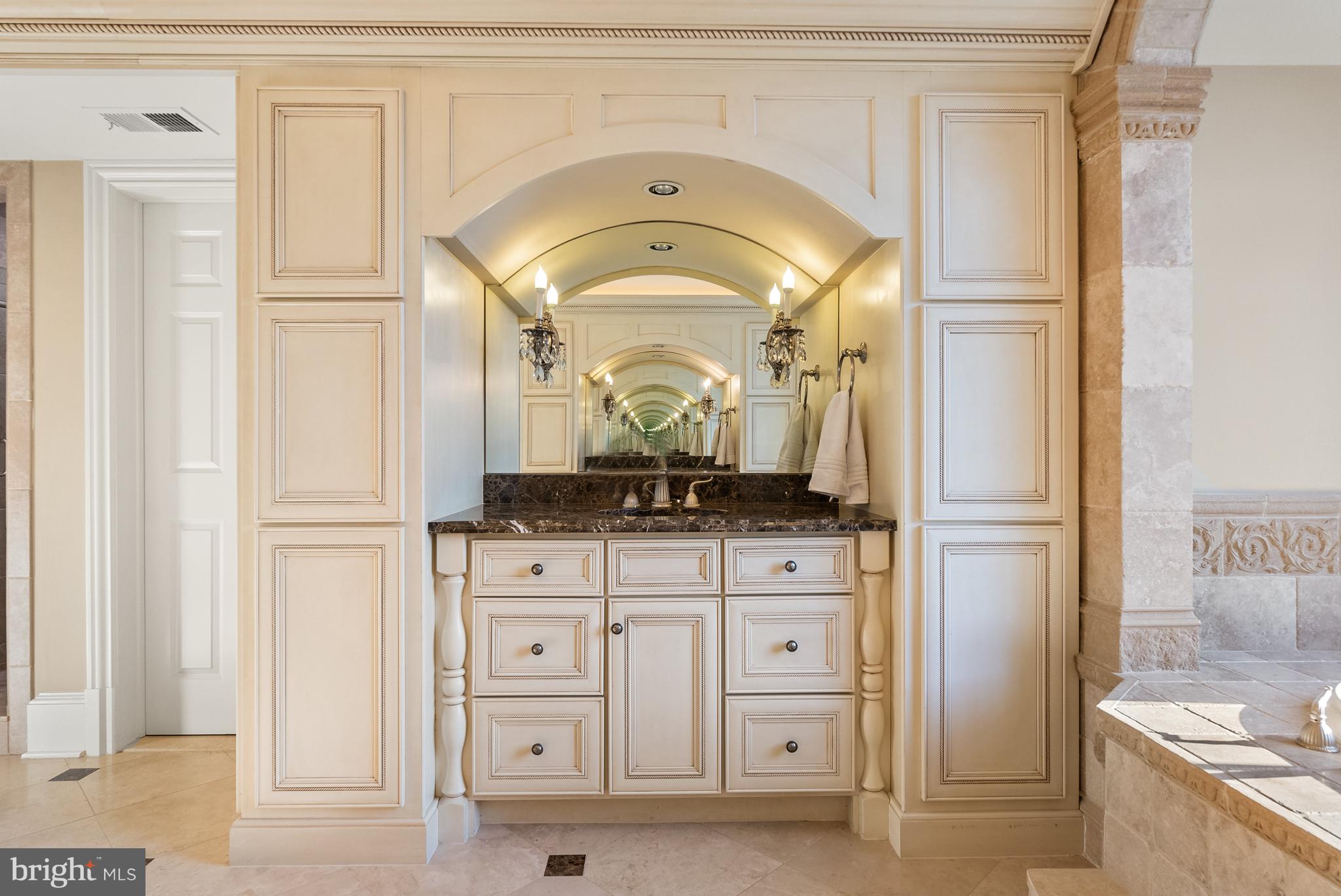 ELMWOOD ESTATES - Residential