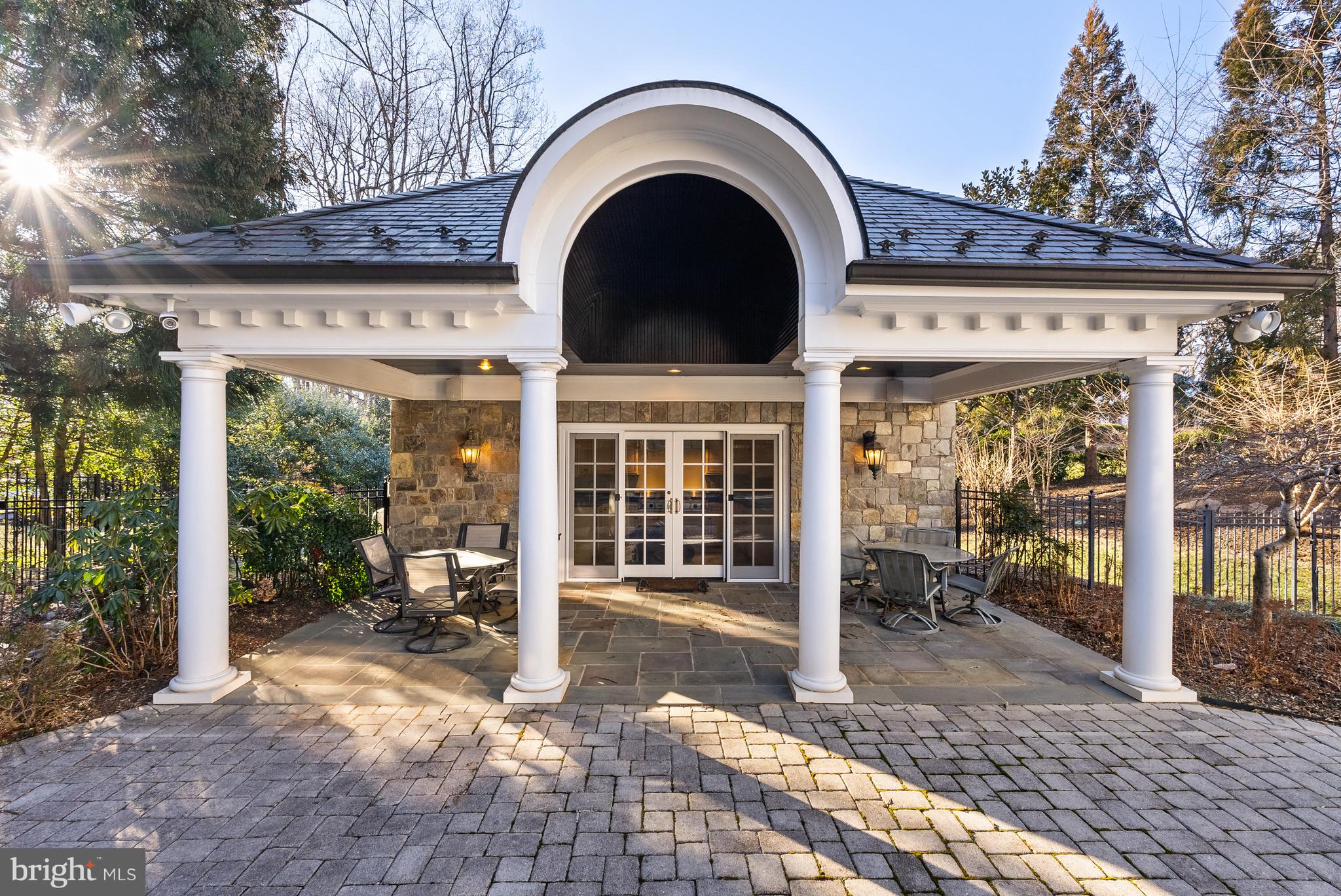 ELMWOOD ESTATES - Residential