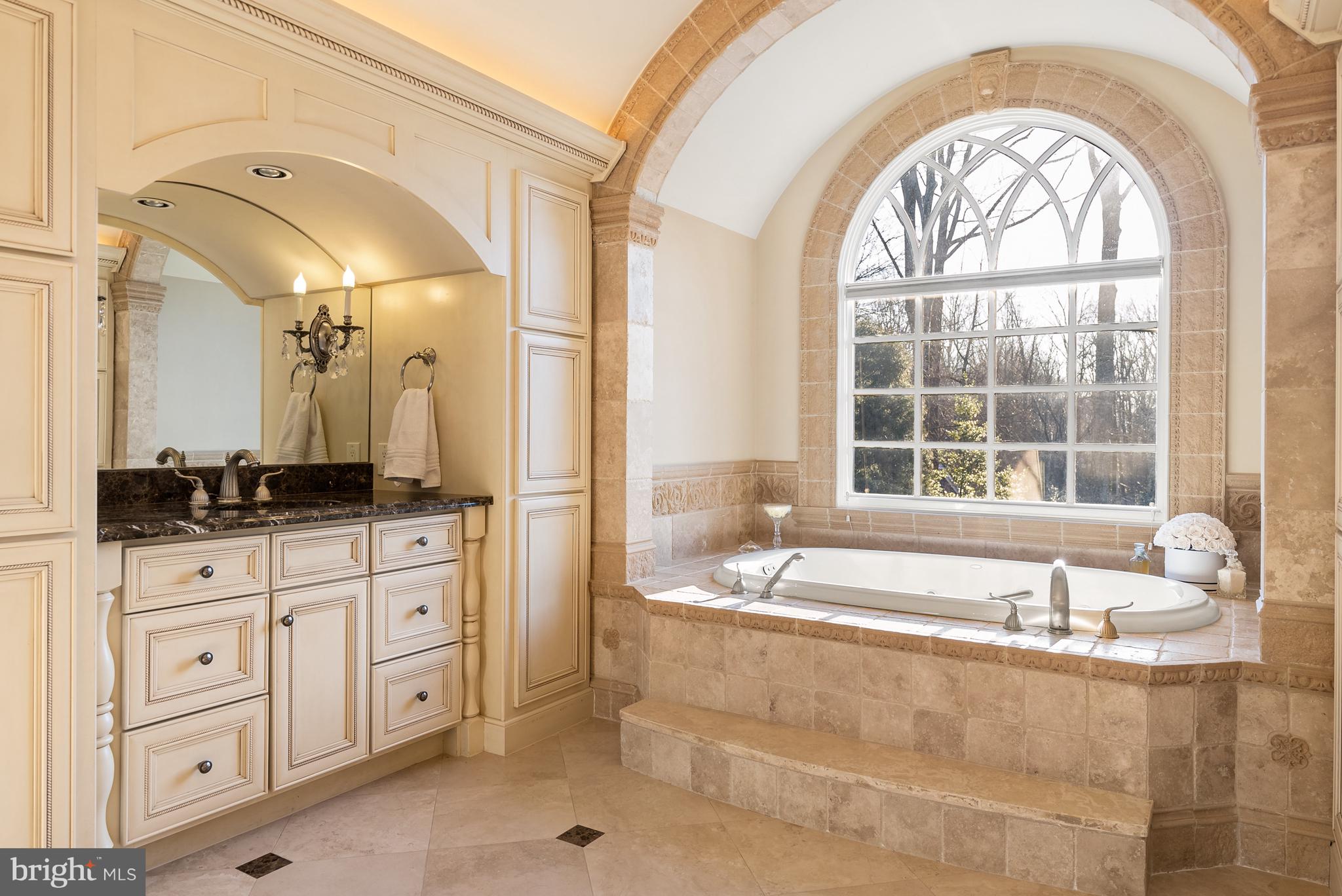 ELMWOOD ESTATES - Residential