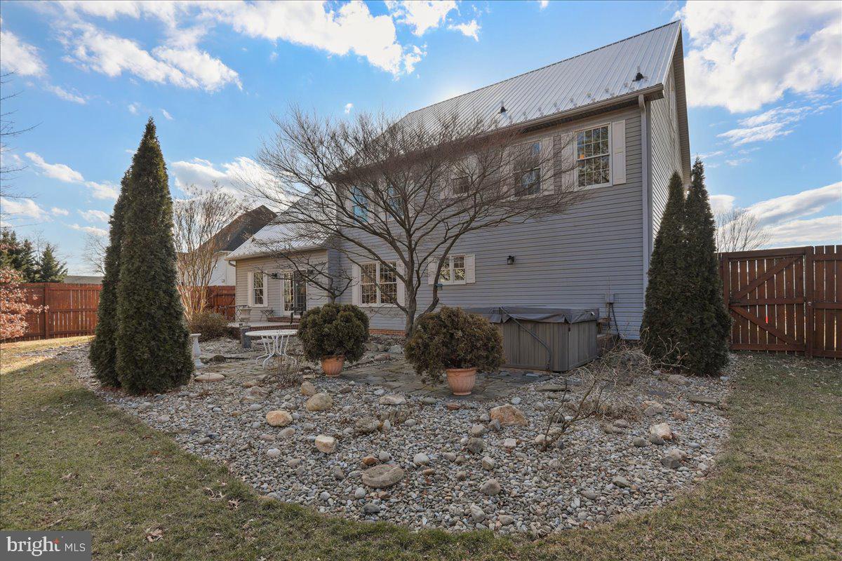 STONY POINT - Residential