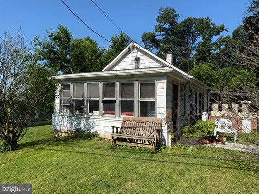1045 PROSPECT RD, COLUMBIA, PA 17512 - Image ca0d4aa84b49e2c605f7bfa5edb2adab/3744556214
