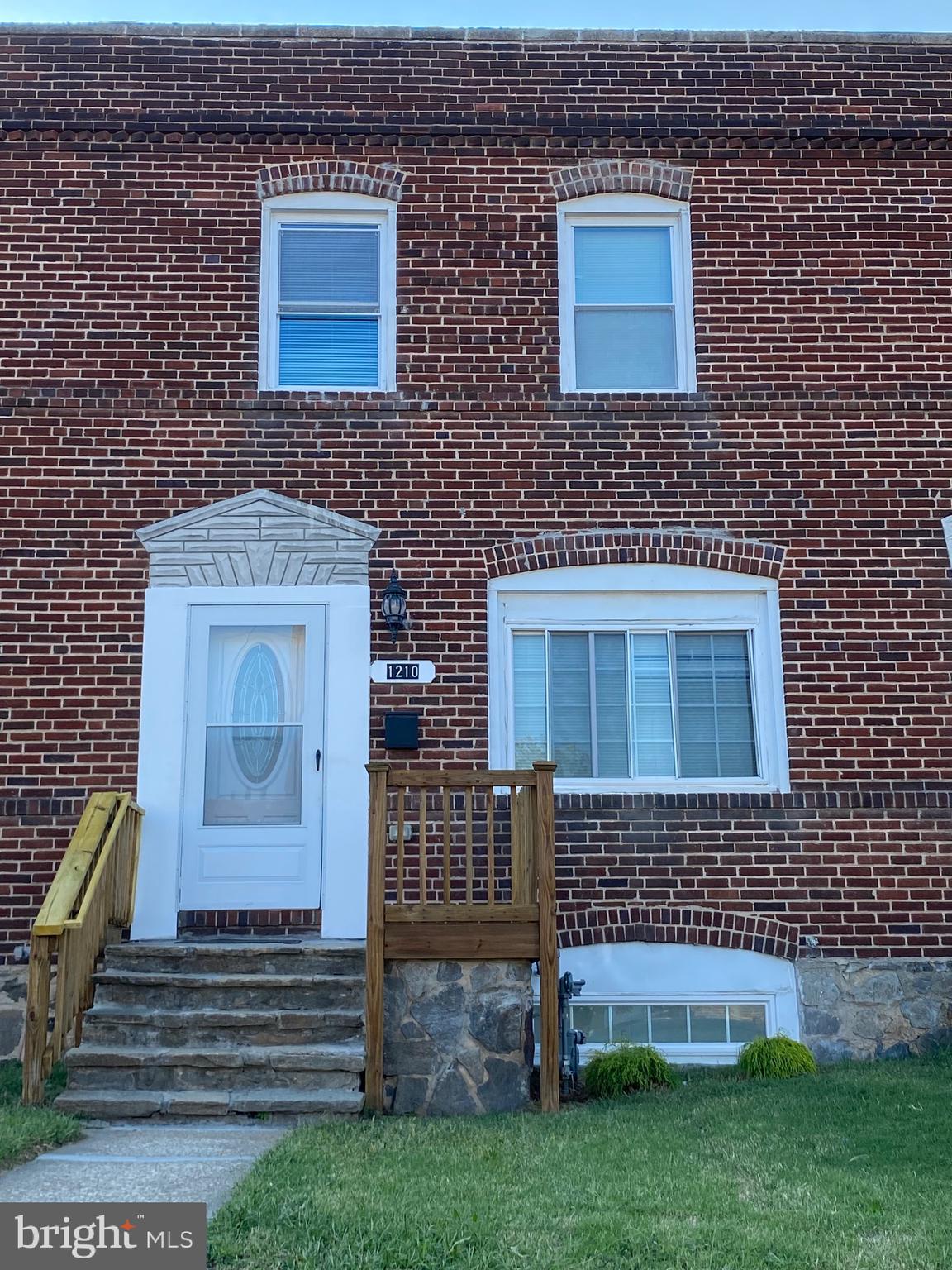 GRACELAND PARK - Residential Lease