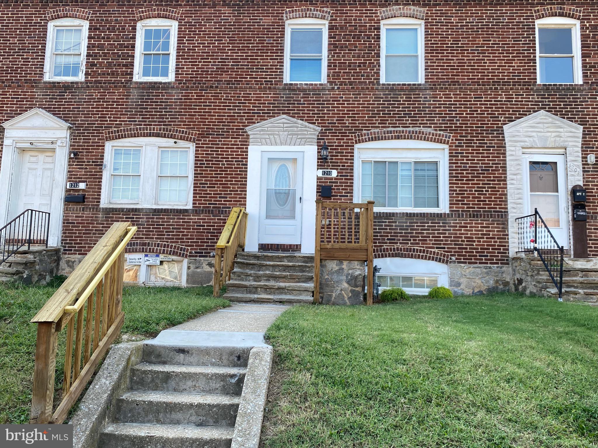 GRACELAND PARK - Residential Lease