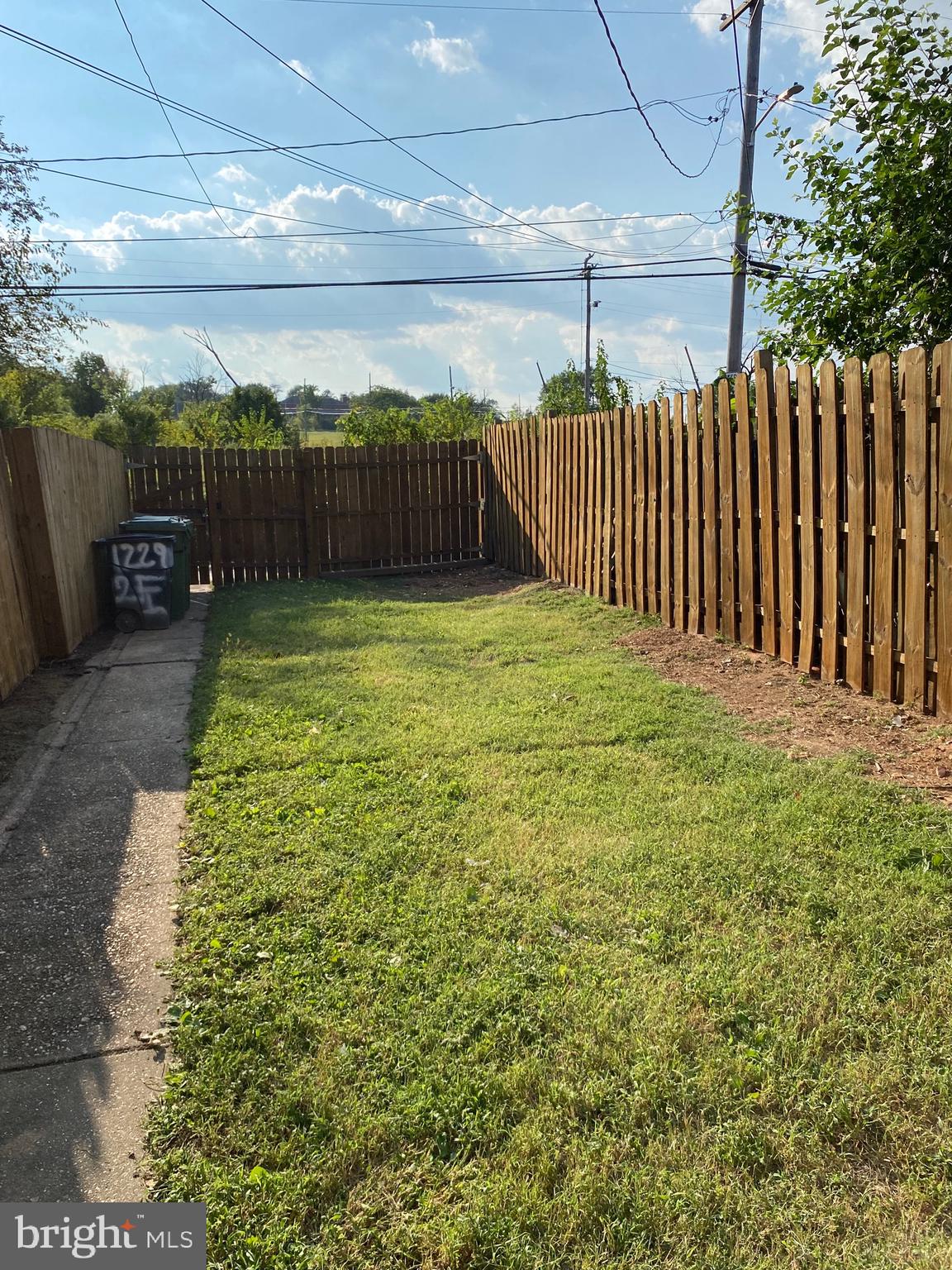 GRACELAND PARK - Residential Lease