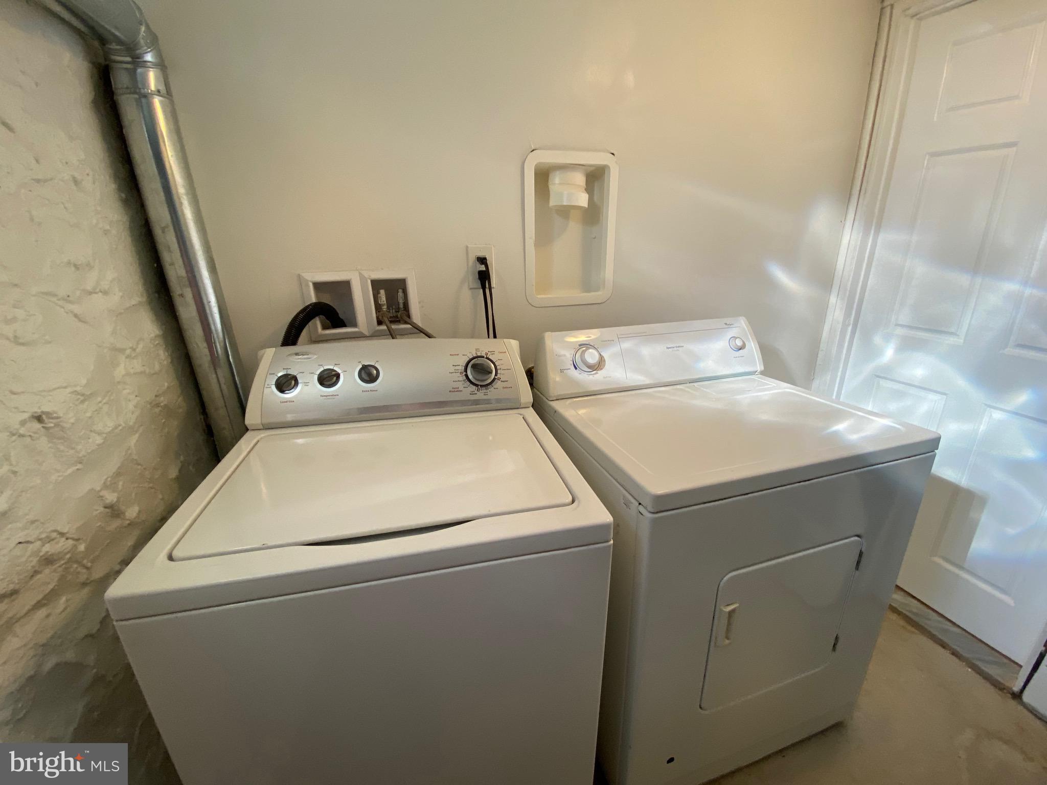 GRACELAND PARK - Residential Lease