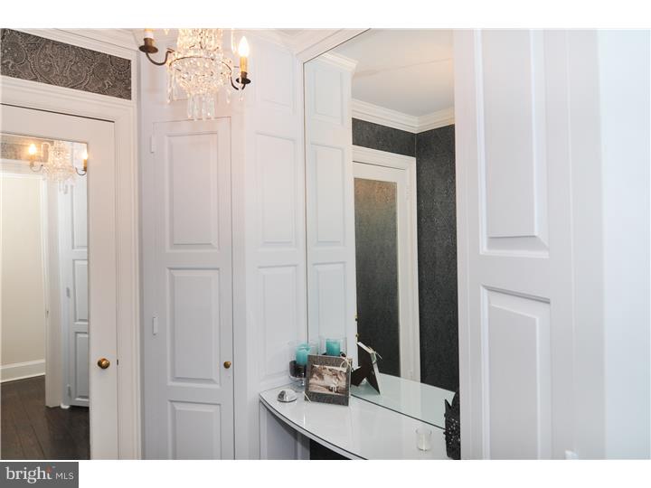 FLOURTOWN - Residential