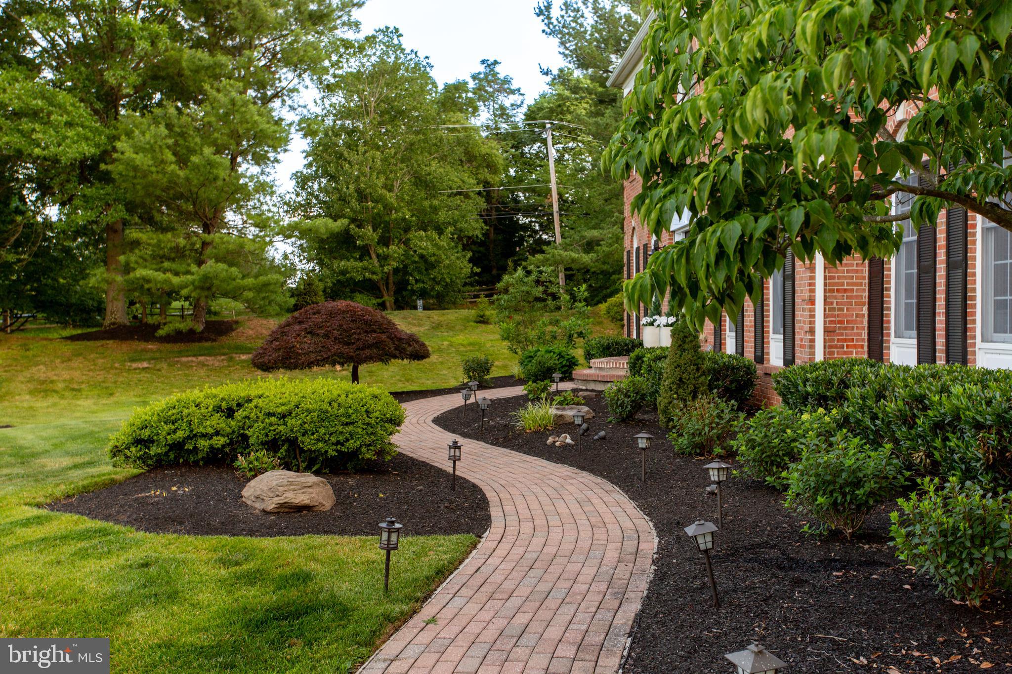 1 HIBBS LANE
