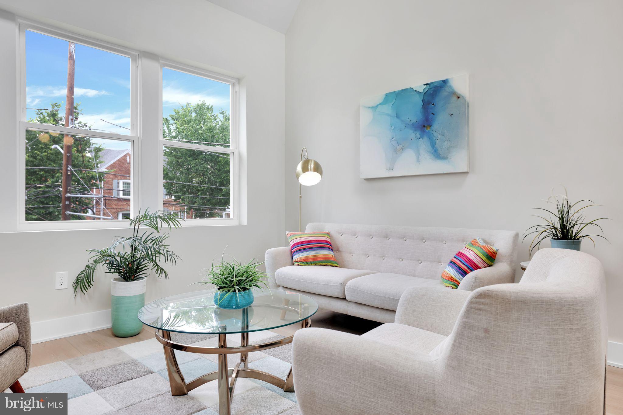 4019 9TH STREET NE 2