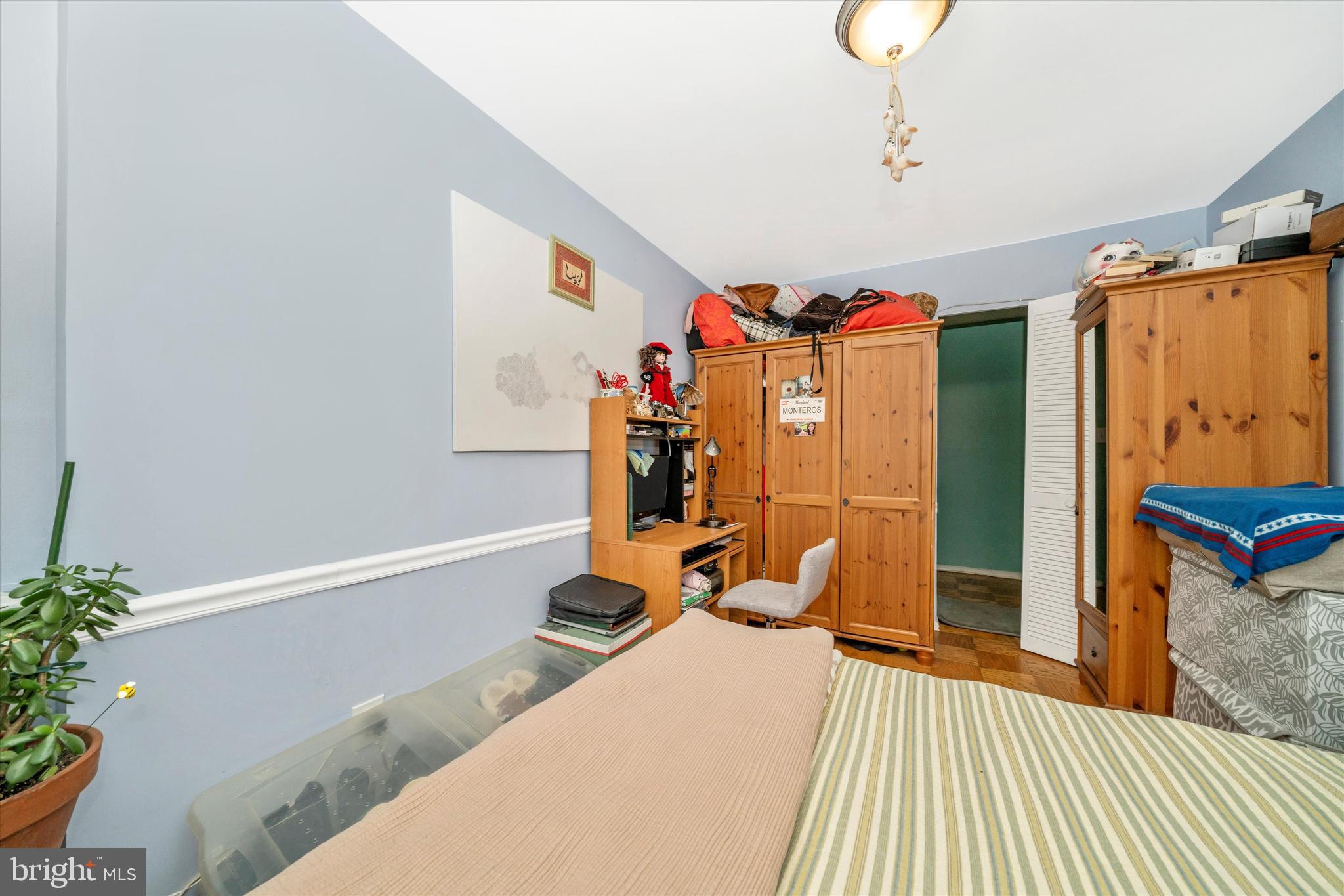 THE WATERFORD - Residential