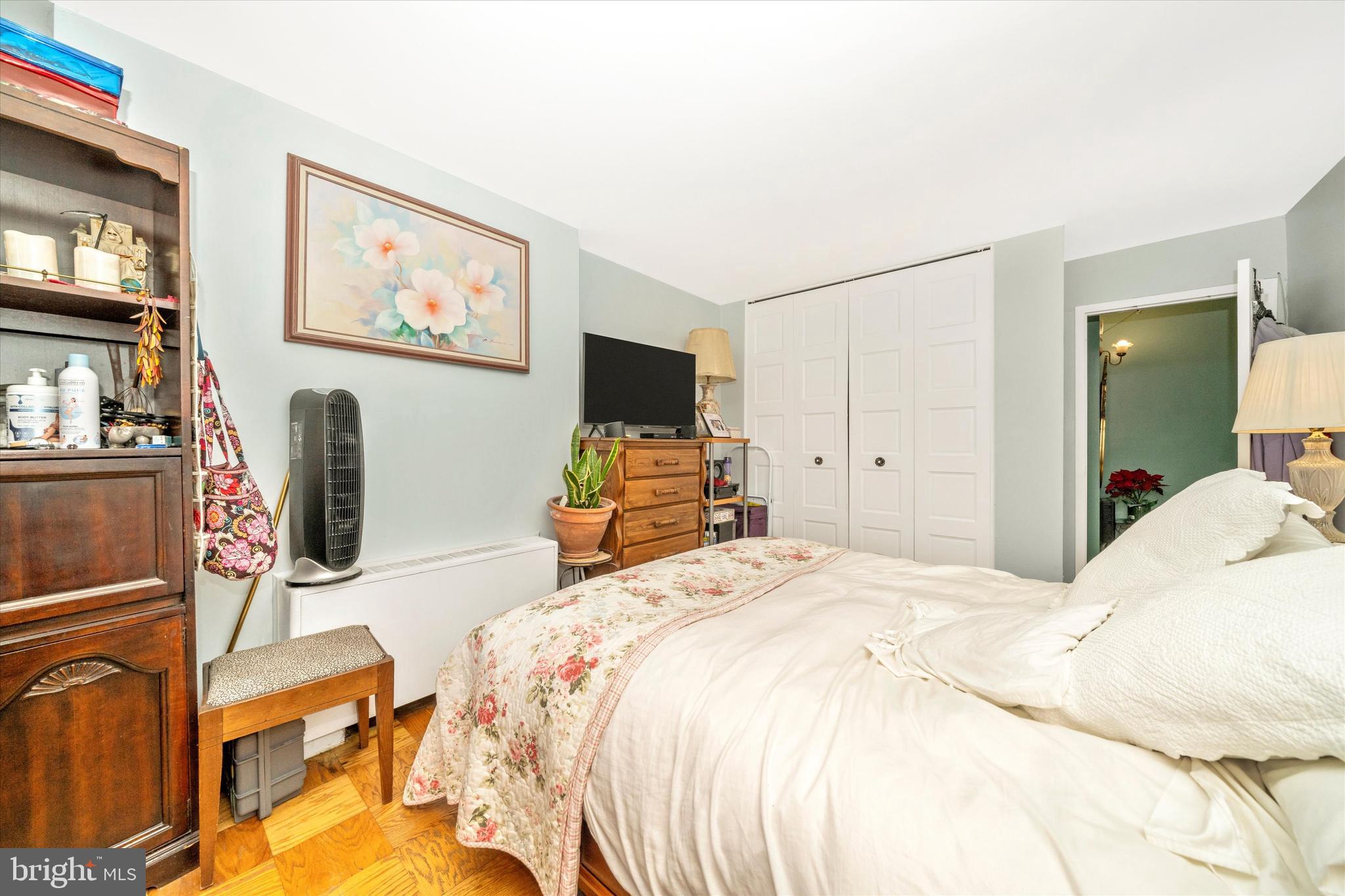 THE WATERFORD - Residential