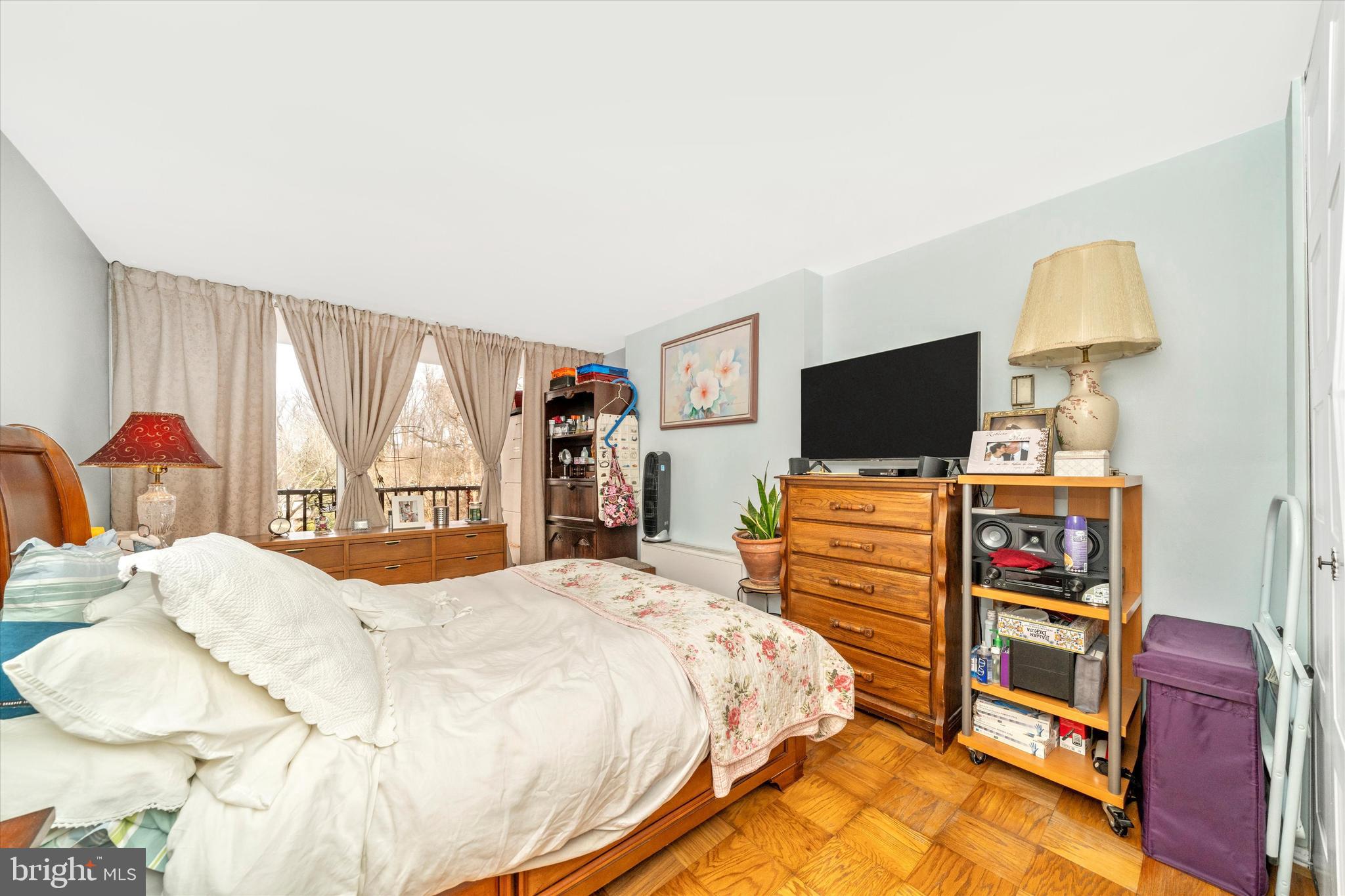 THE WATERFORD - Residential