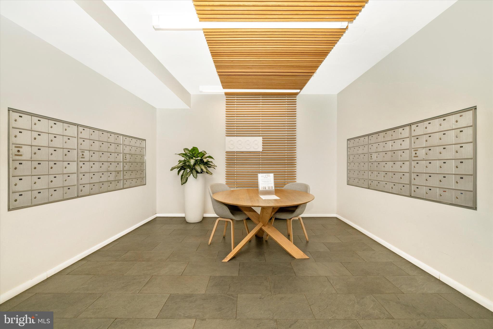 THE WATERFORD - Residential