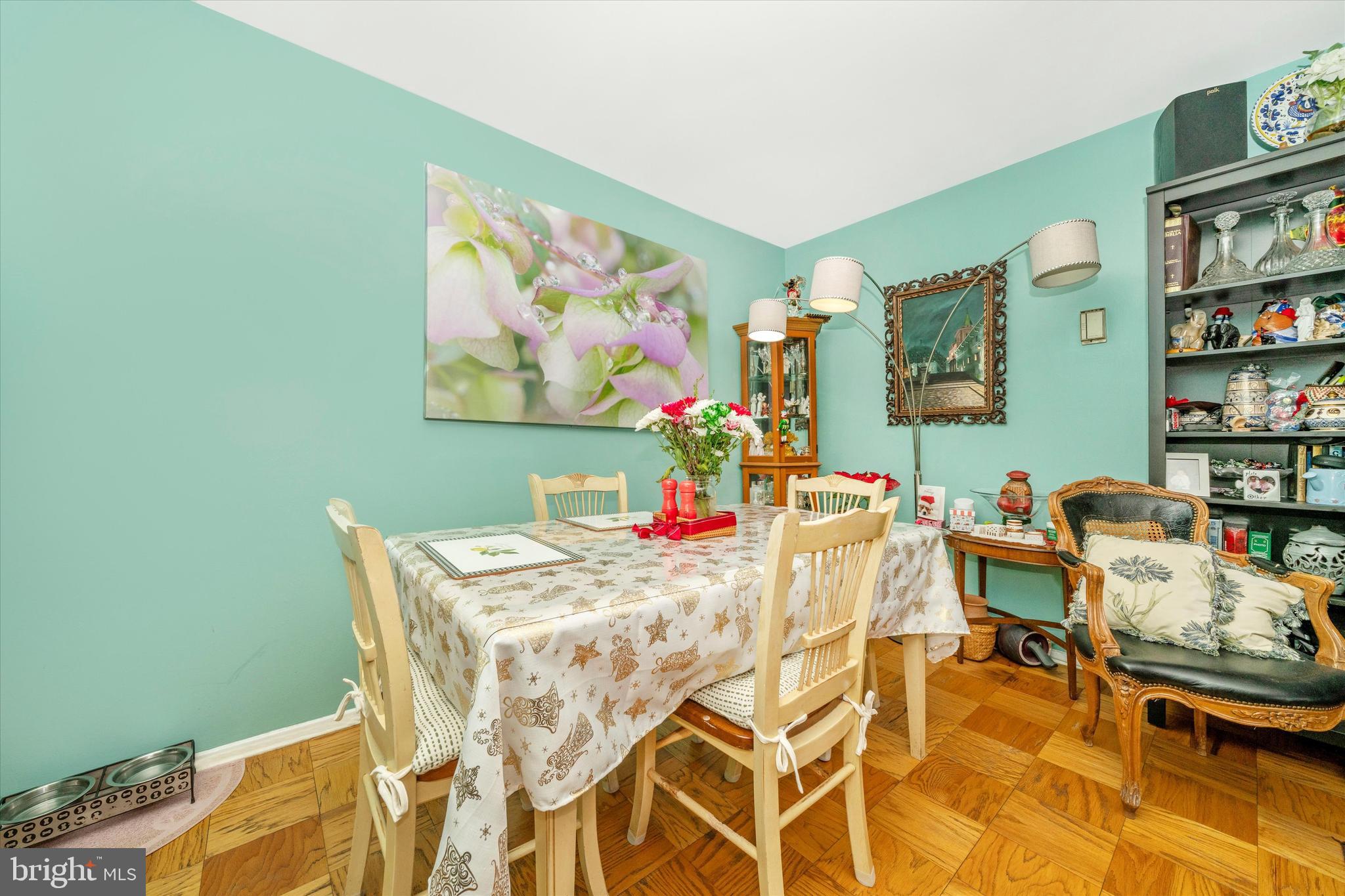 THE WATERFORD - Residential