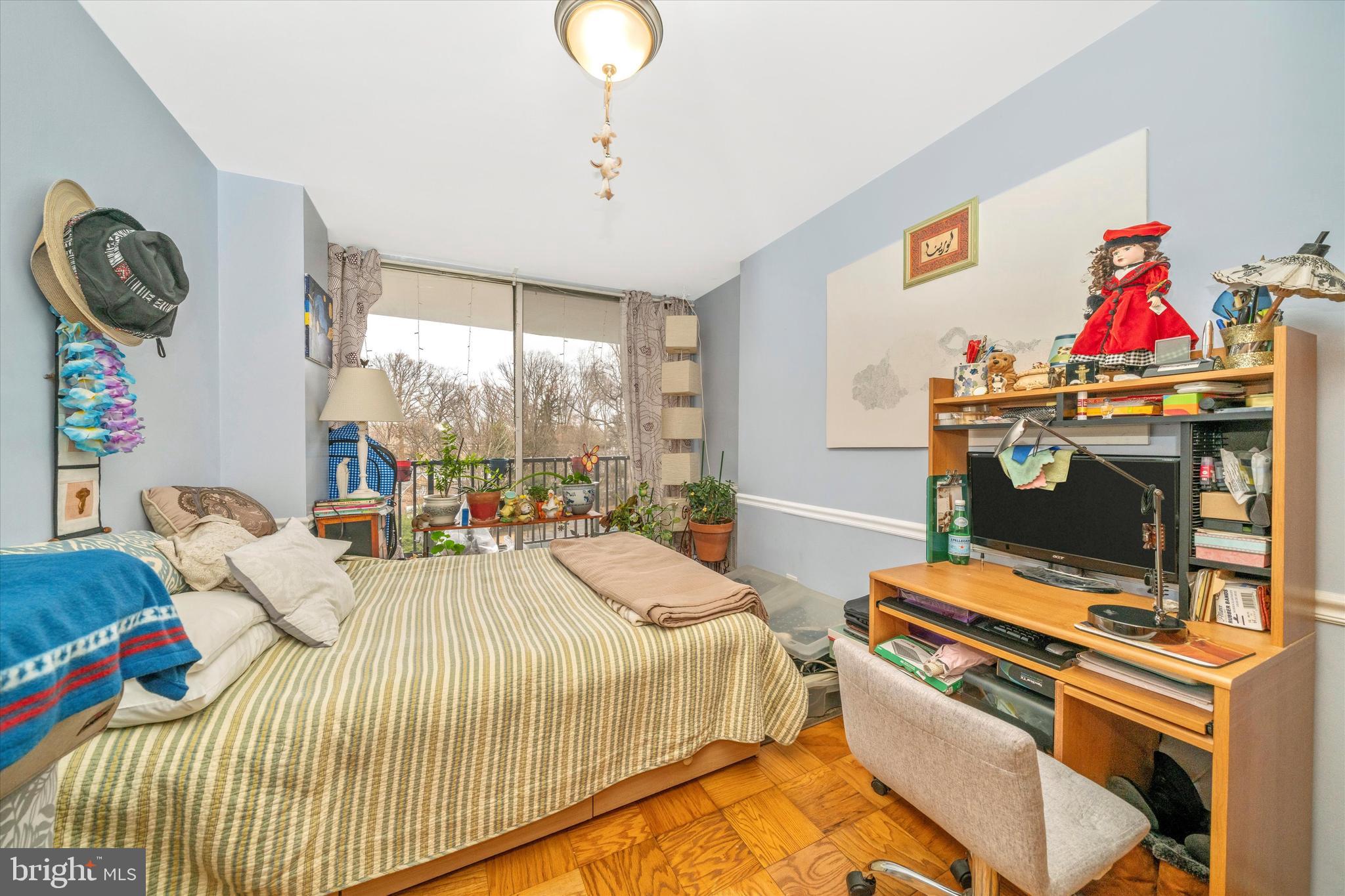 THE WATERFORD - Residential