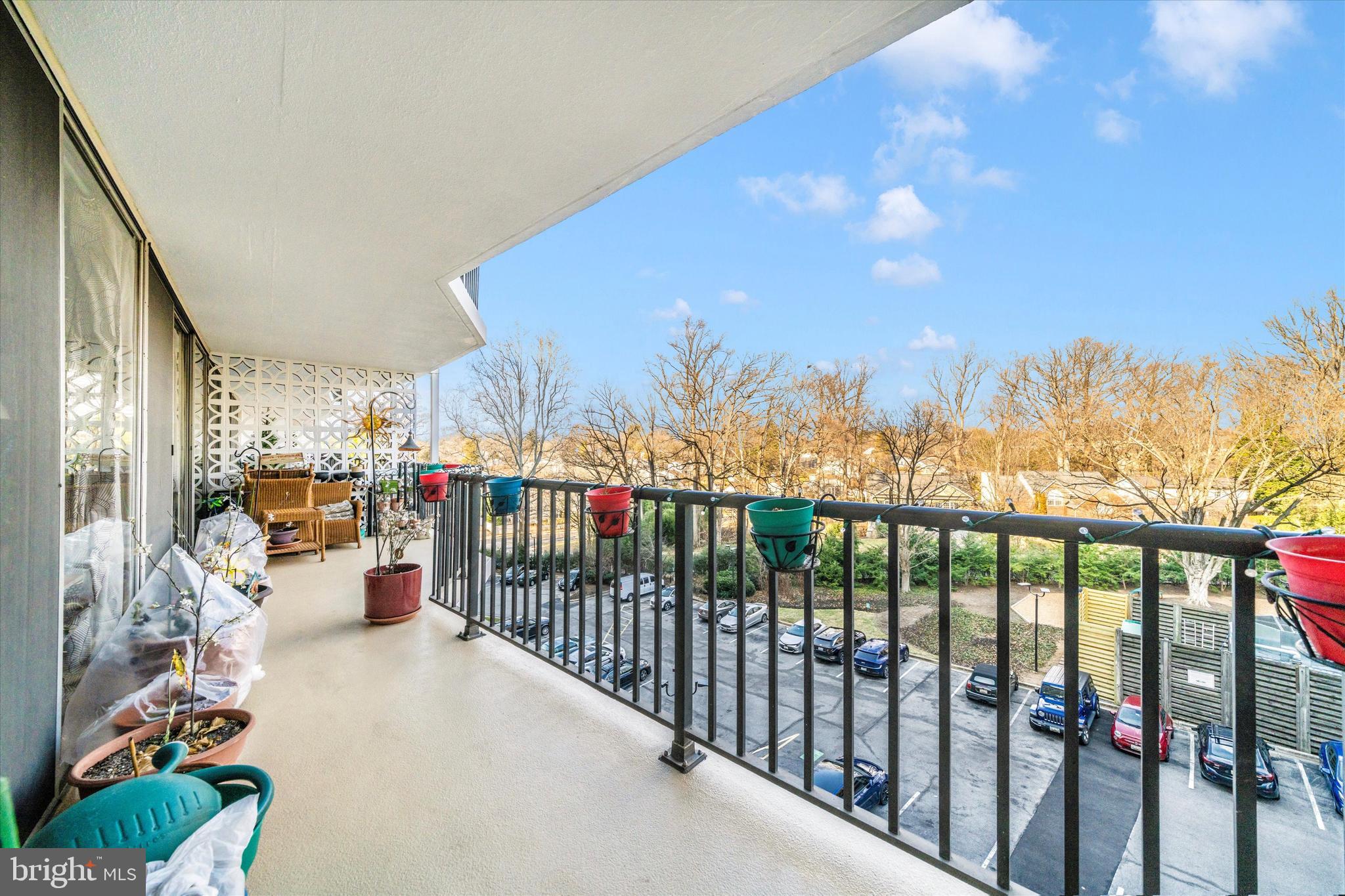 THE WATERFORD - Residential