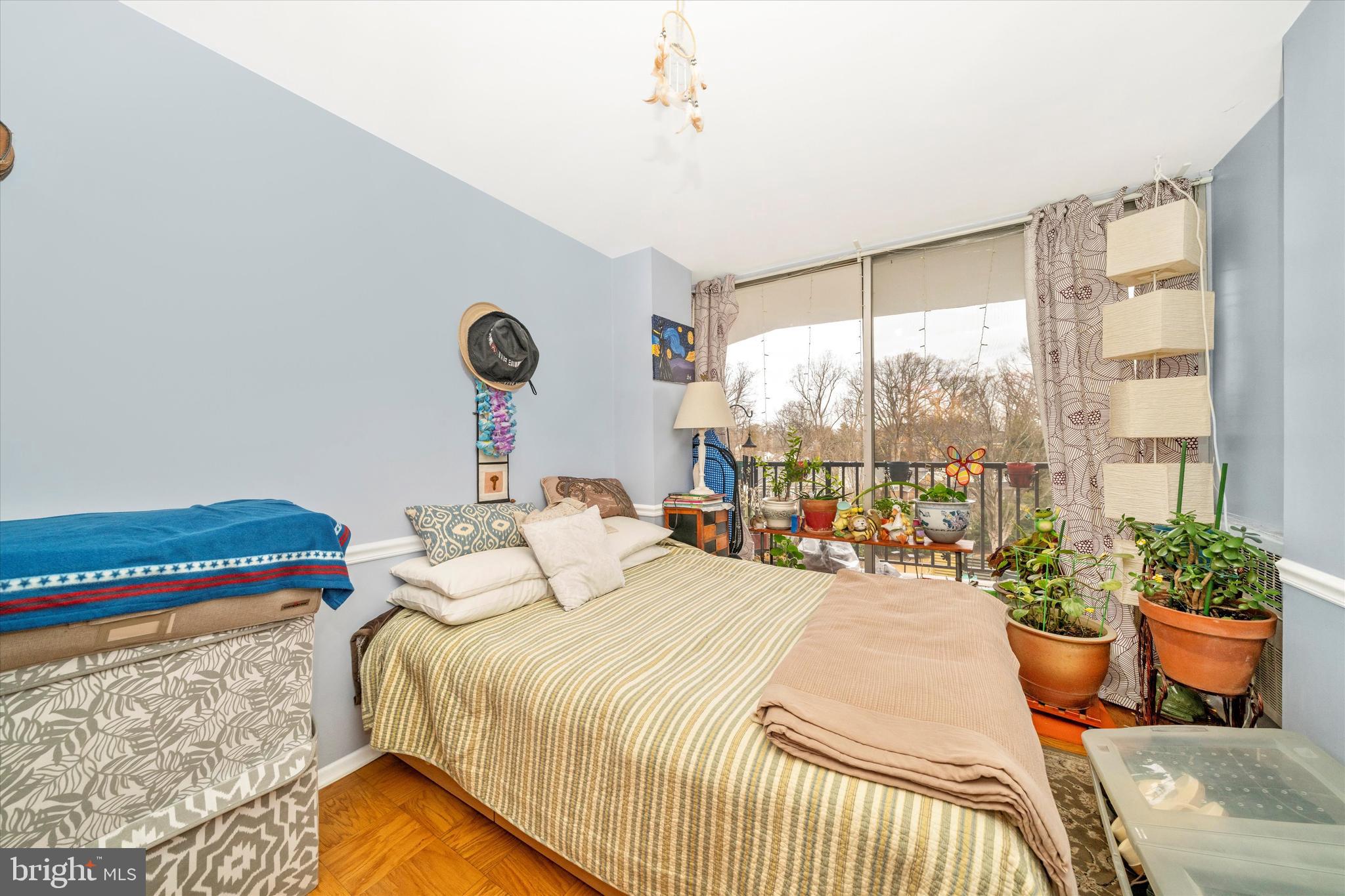 THE WATERFORD - Residential