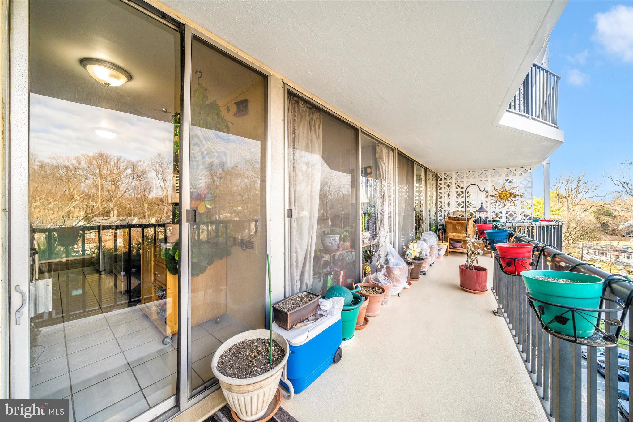 THE WATERFORD - Residential