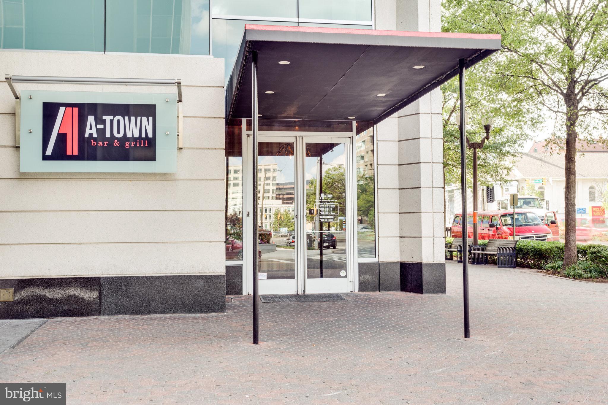 BALLSTON 880 - Residential