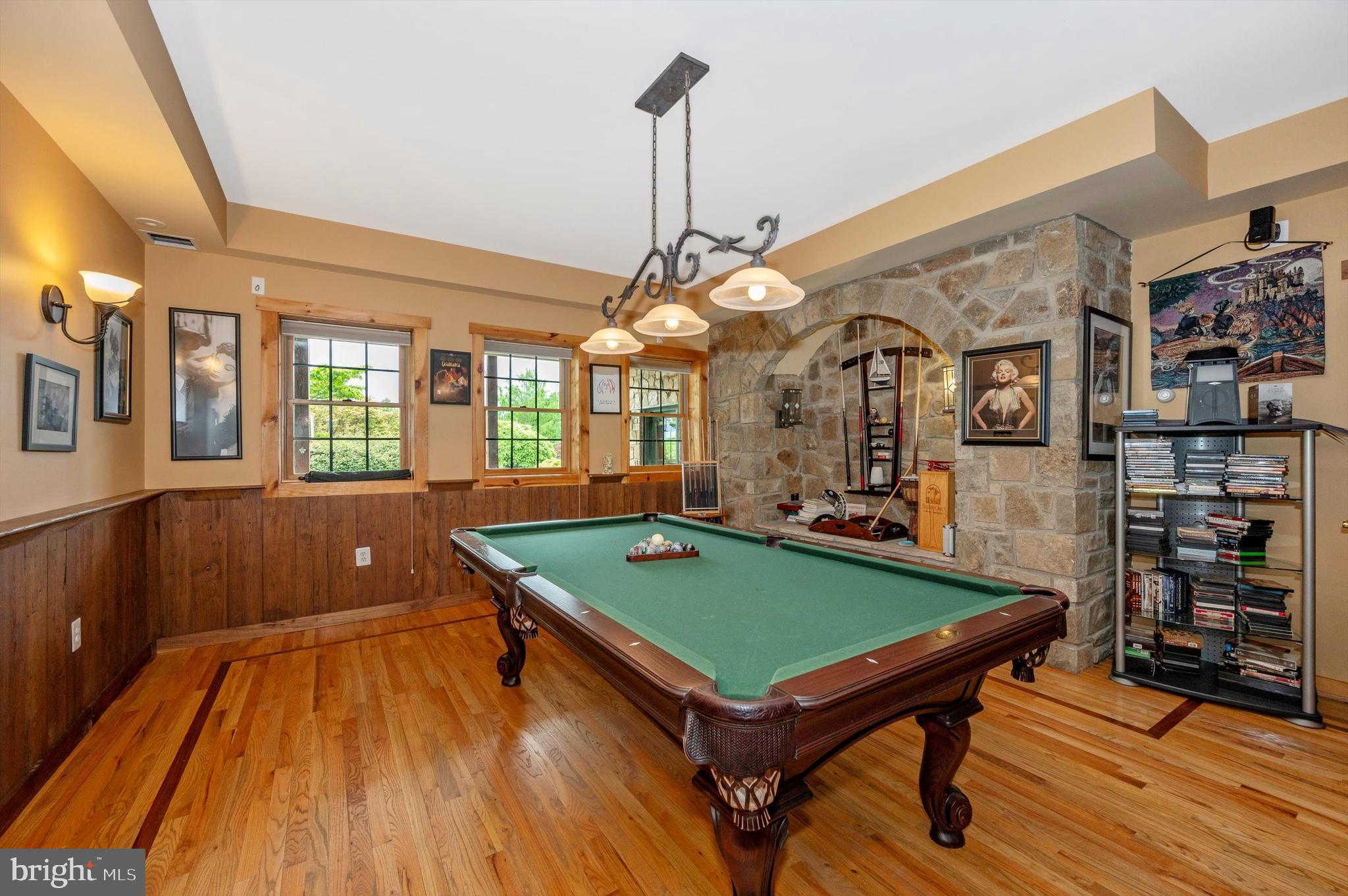 CLARKSBURG OUTSIDE - Residential