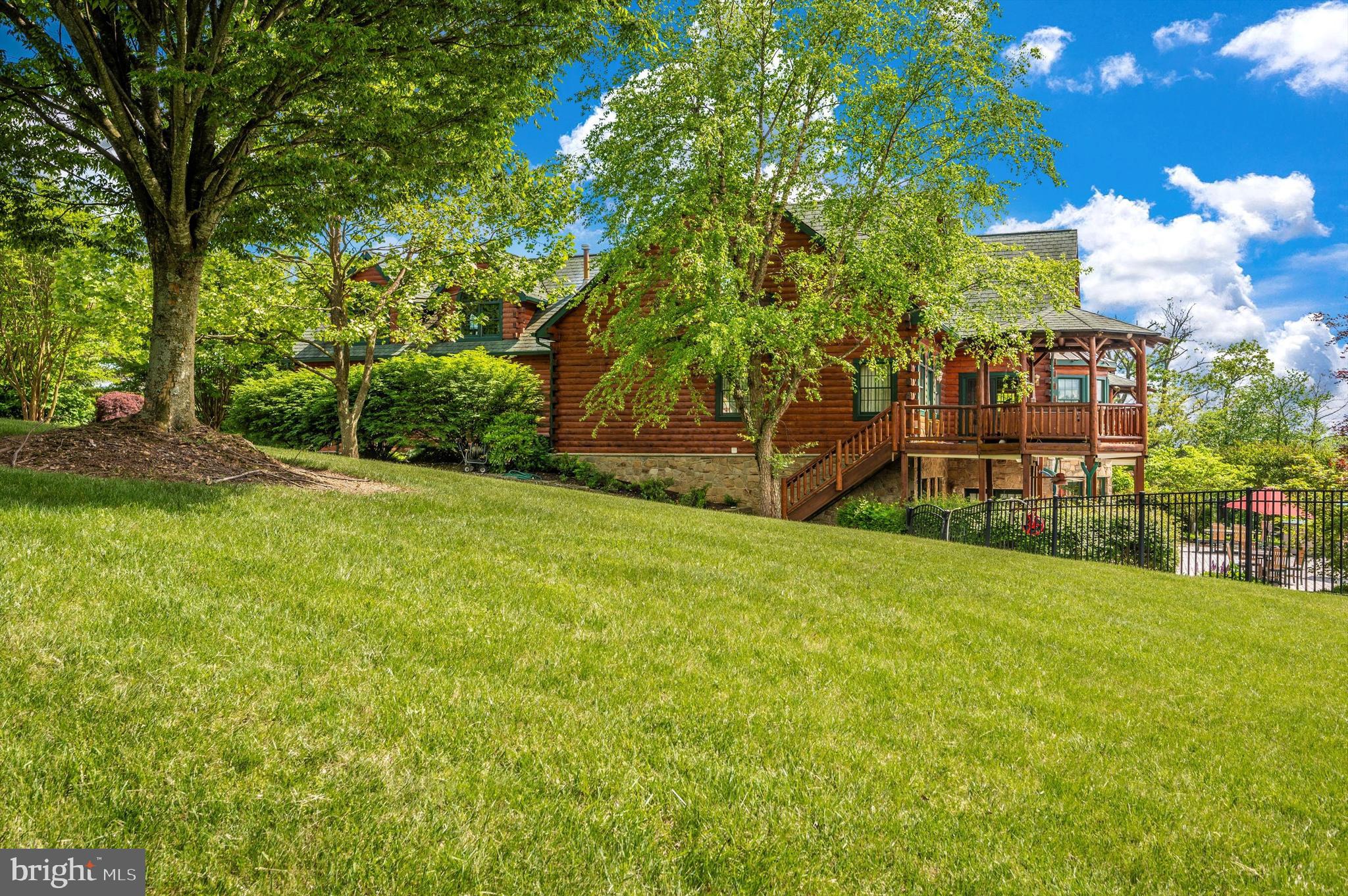 CLARKSBURG OUTSIDE - Residential