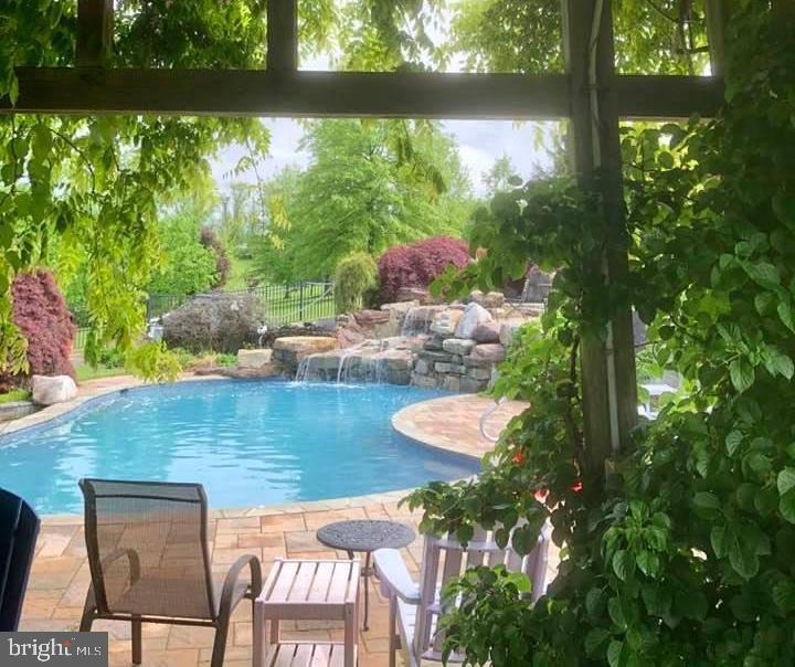 CLARKSBURG OUTSIDE - Residential