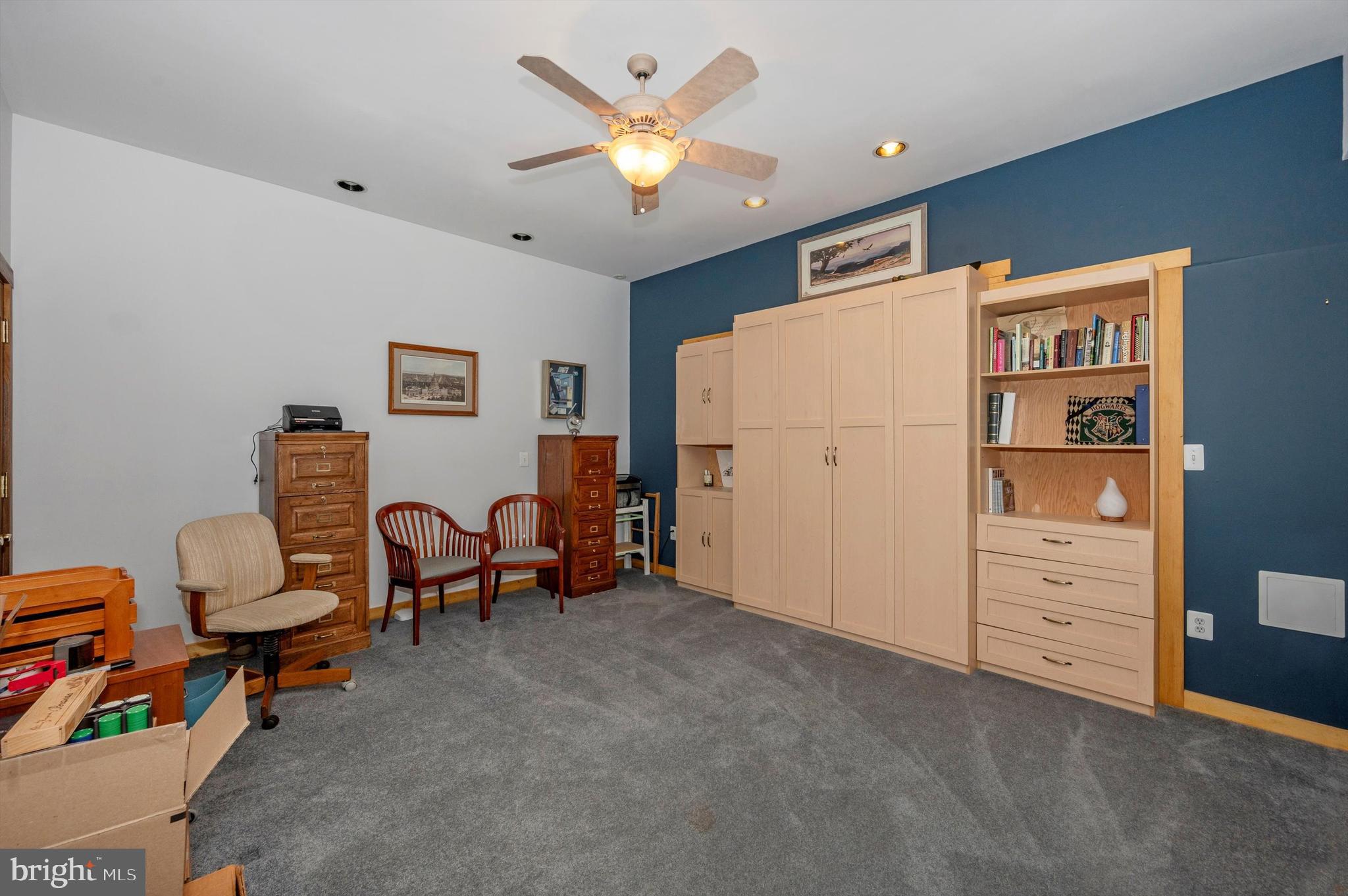 CLARKSBURG OUTSIDE - Residential