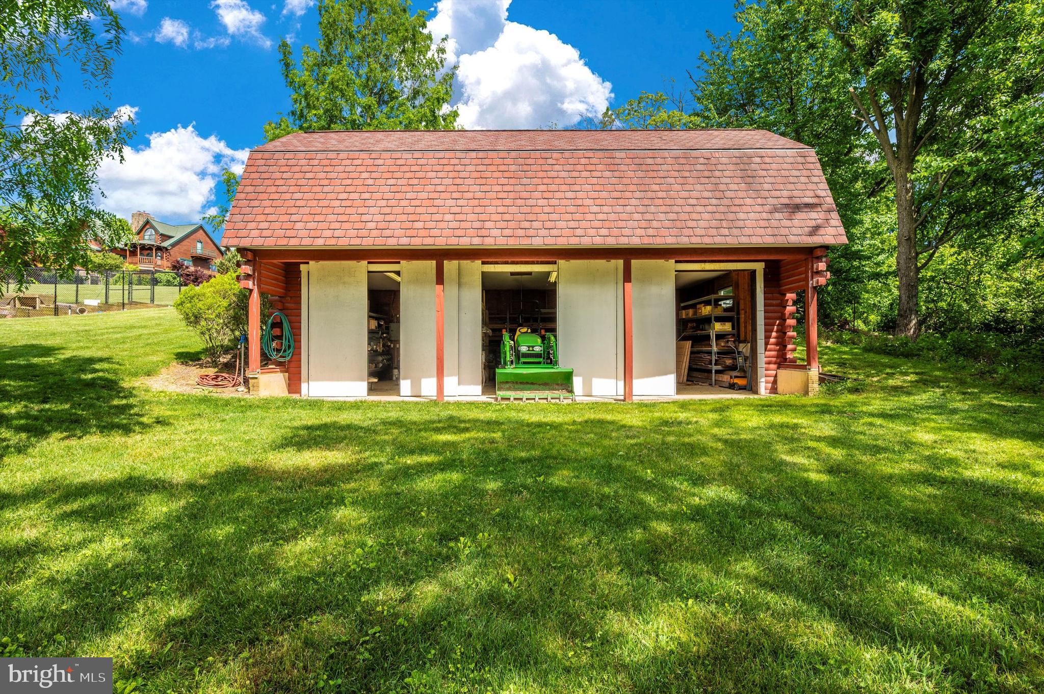 CLARKSBURG OUTSIDE - Residential