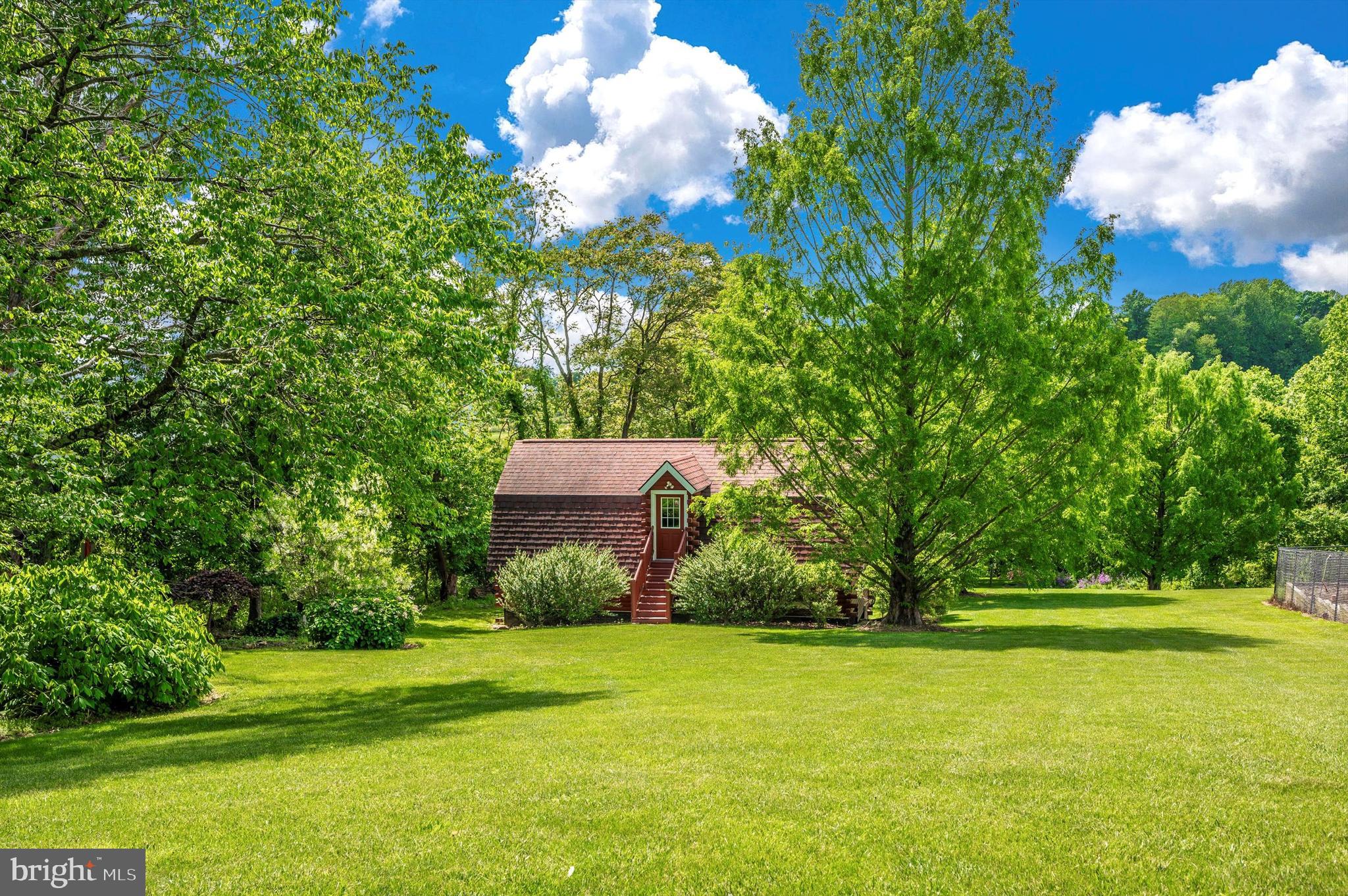 CLARKSBURG OUTSIDE - Residential