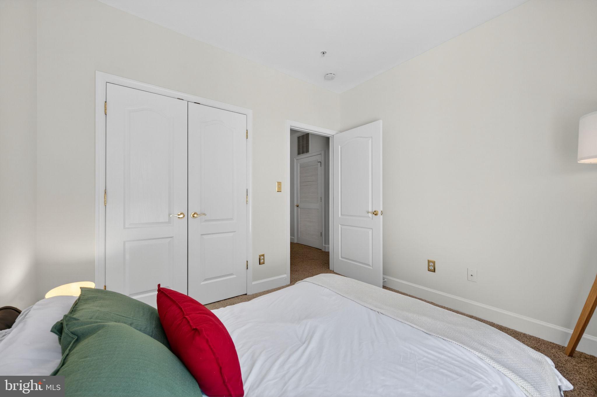 BUCKINGHAM STATION - Residential