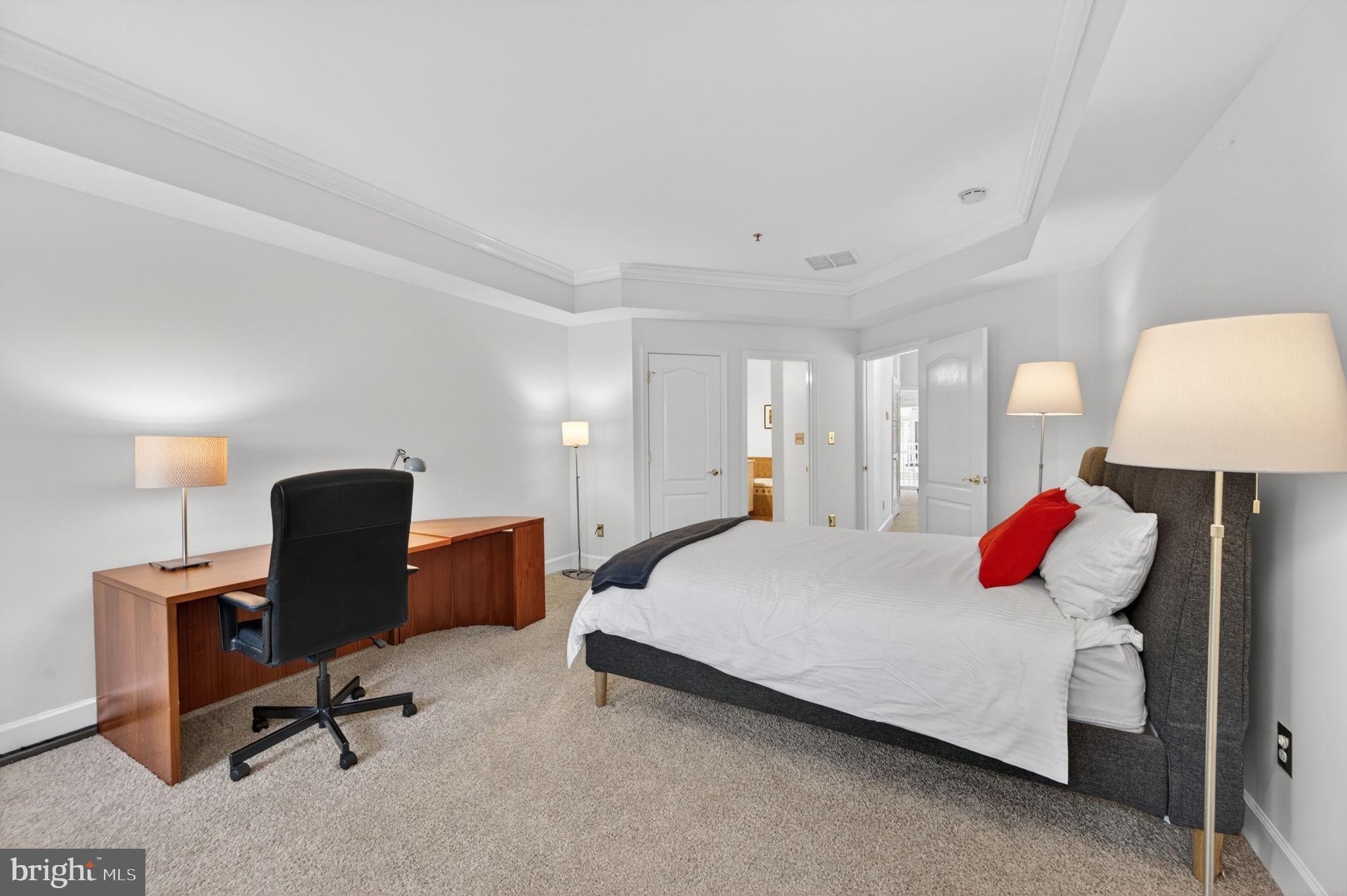 BUCKINGHAM STATION - Residential