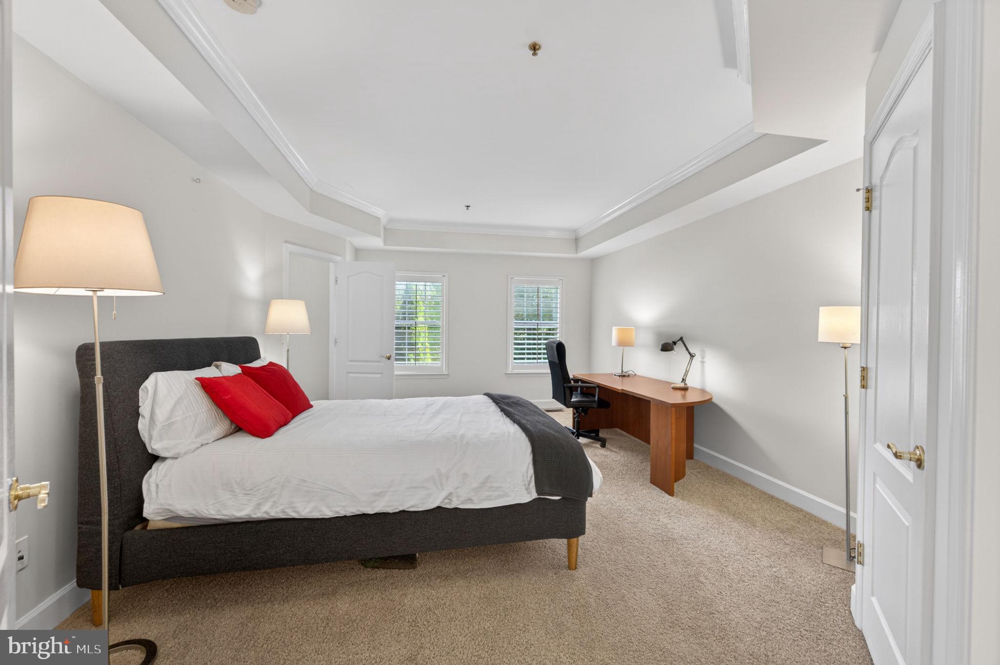 BUCKINGHAM STATION - Residential