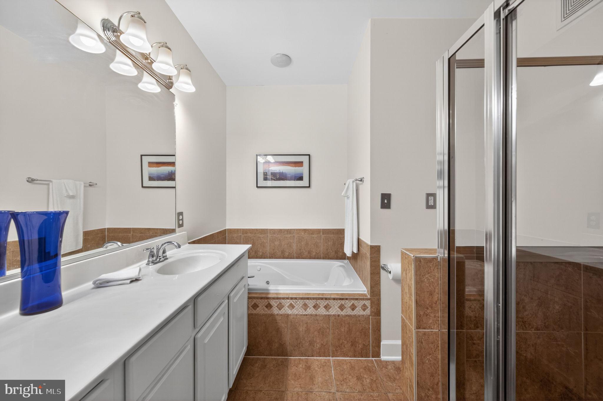 BUCKINGHAM STATION - Residential