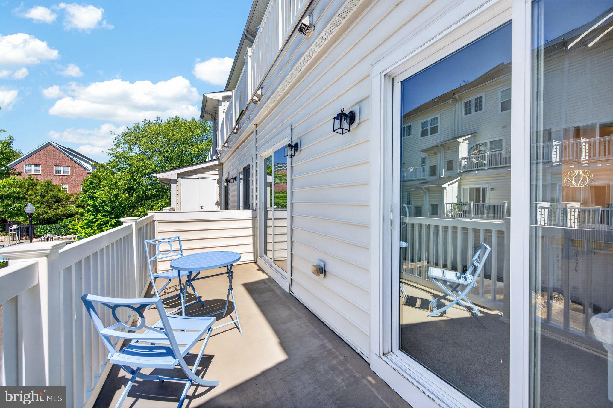BUCKINGHAM STATION - Residential