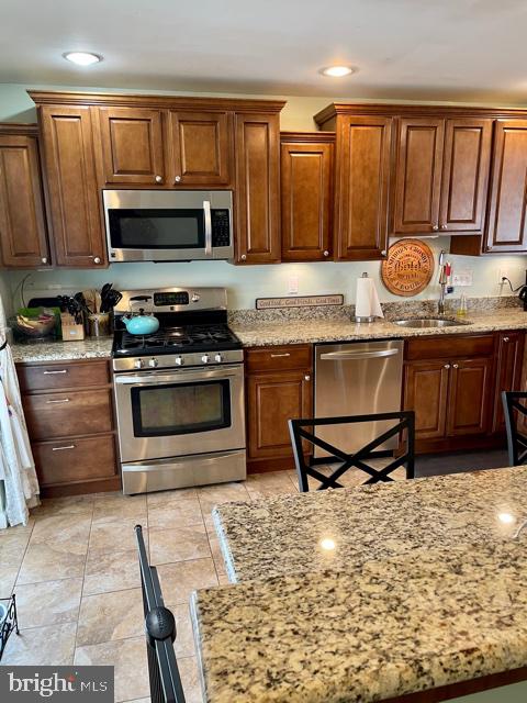 FAIRMONT - Residential