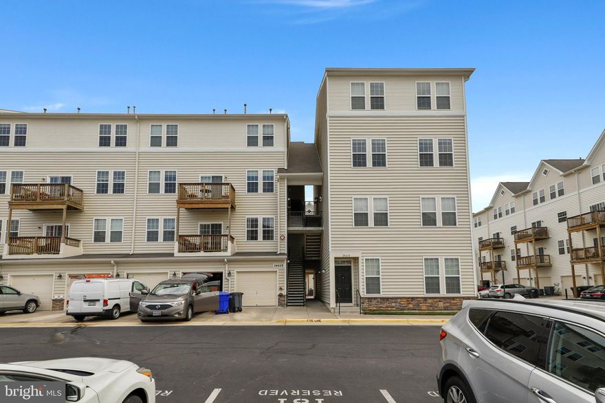 Bright upper level condo unit in Mercer Park with 2 bedrooms and 2 bathrooms is move-in ready! It features an open layout with lots of natural light, open kitchen with stainless steel appliances including updated refrigerator, stove, and microwave and granite counters. The two bedrooms are spacious with ceiling fans and lots of closet space. Nice-sized balcony perfect for relaxation. Two assigned parking spaces. So close to major commuter routes including Route 50 and Loudoun County Parkway and plenty of shopping and dining. Wonderful community amenities.