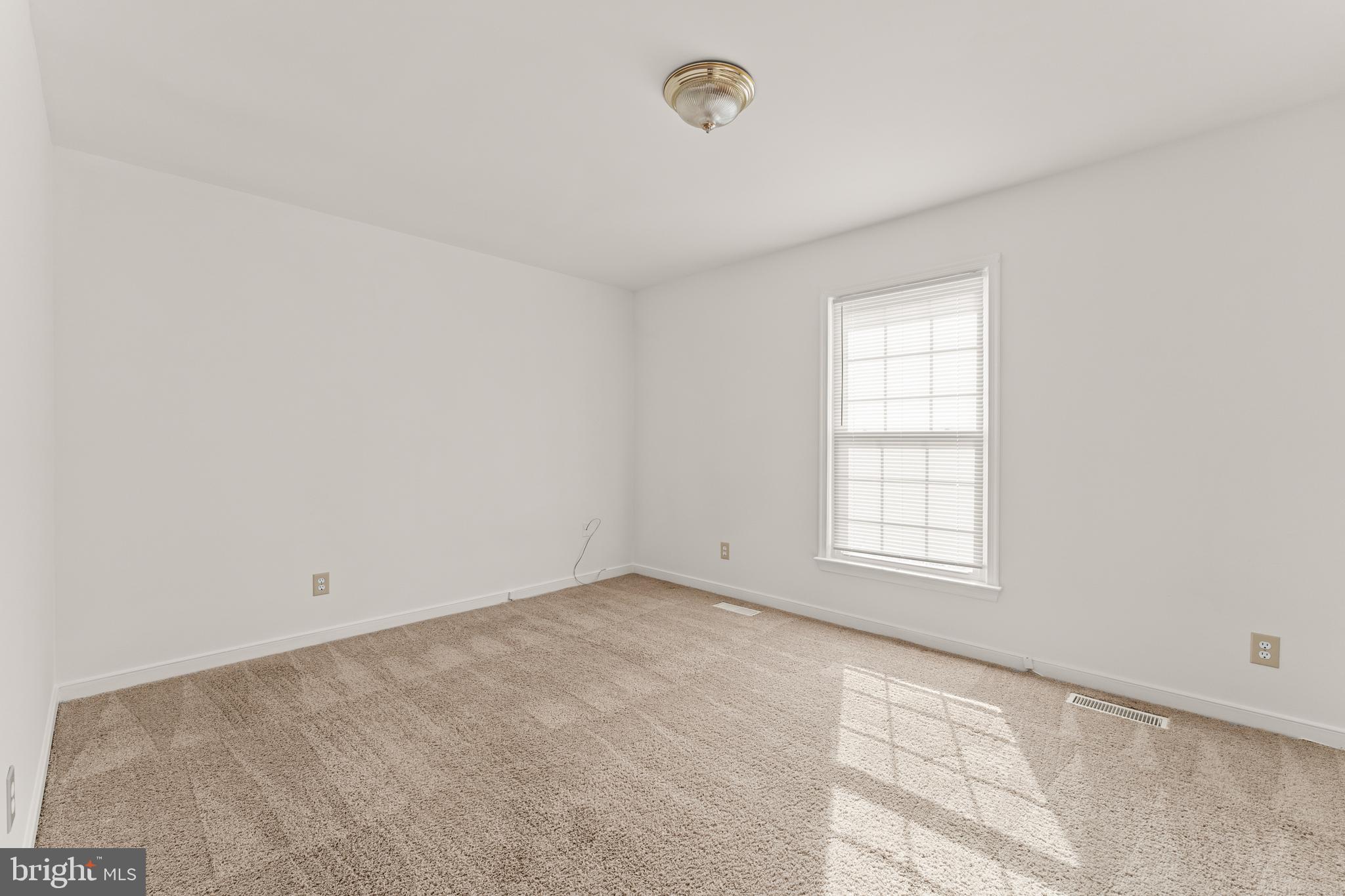 MILL GARDEN - Residential Lease