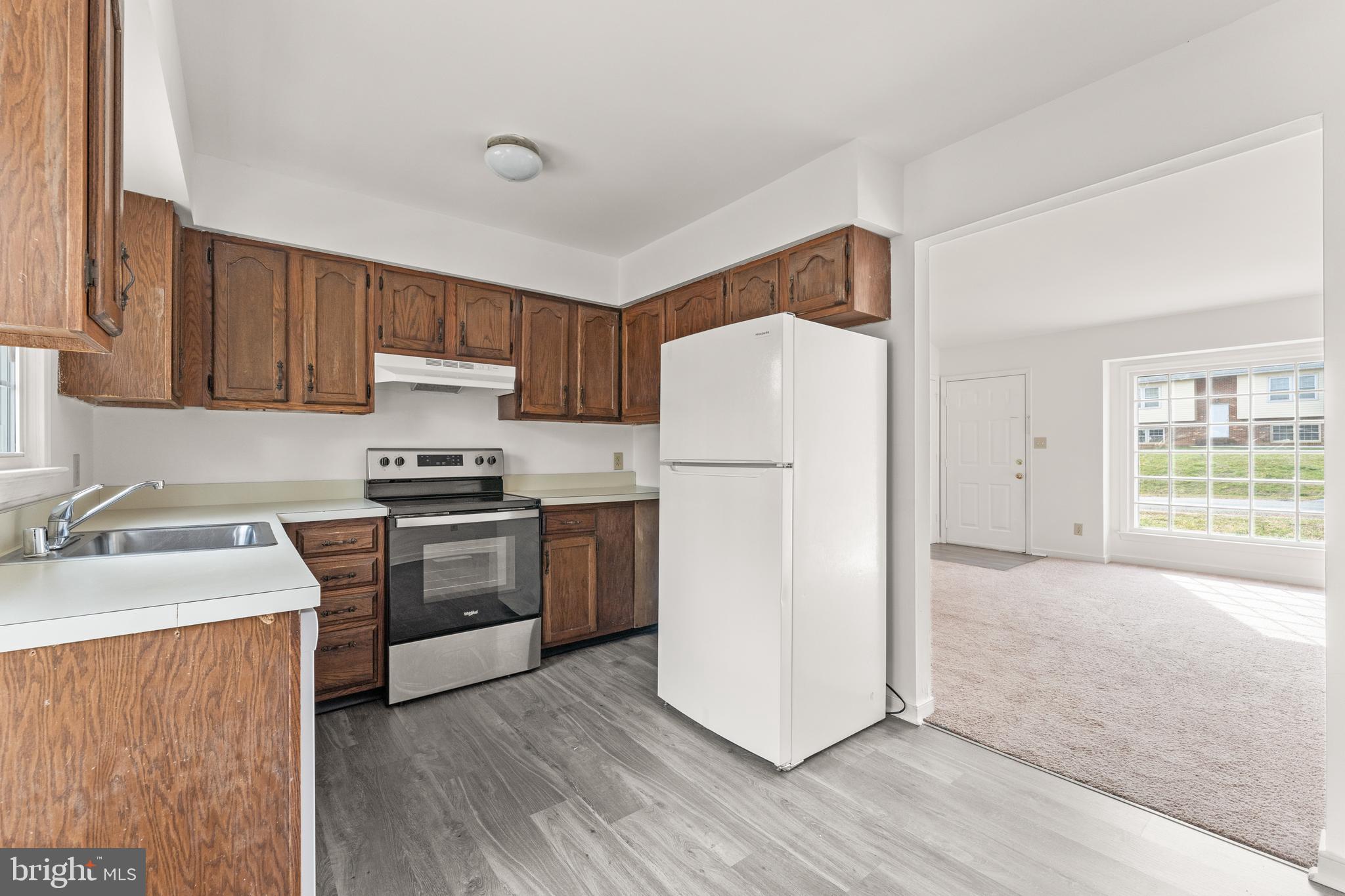 MILL GARDEN - Residential Lease