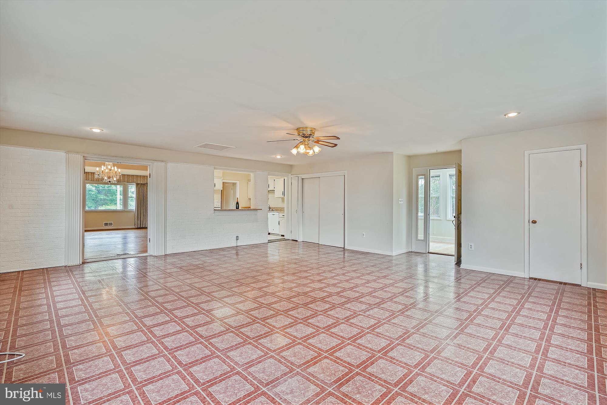 WEST LEWINSVILLE HEIGHTS - Residential Lease