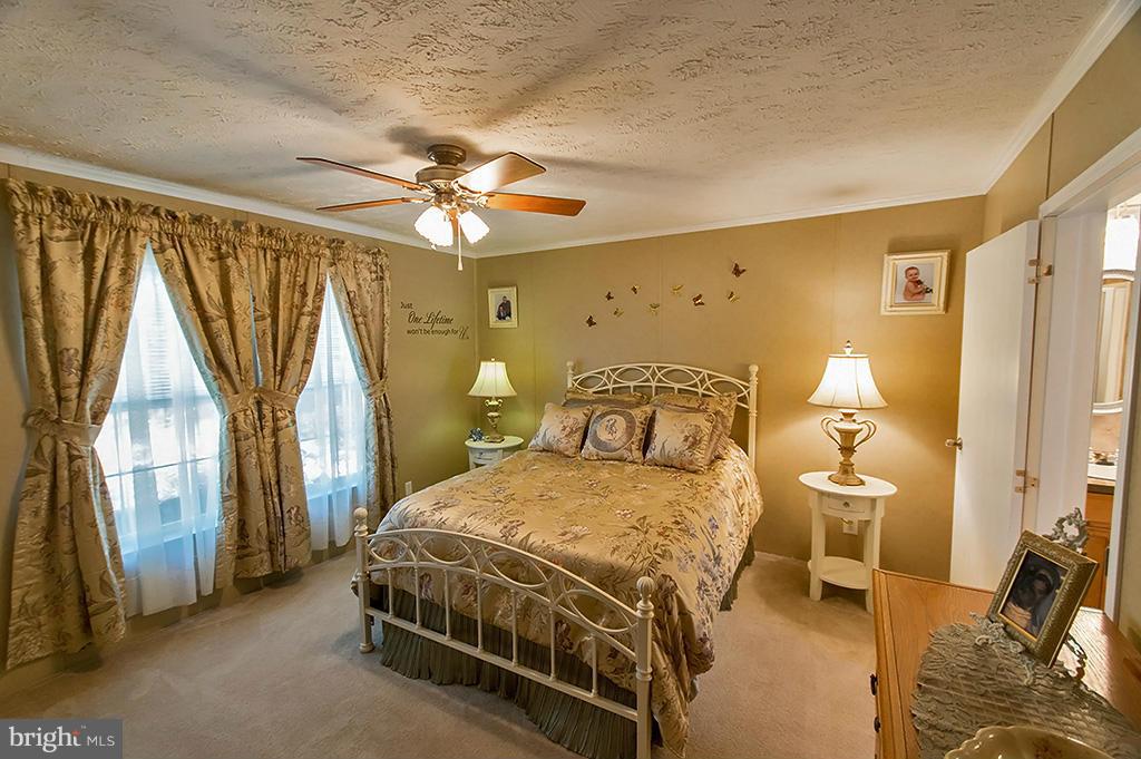 CAPON RIVER VISTA - Residential