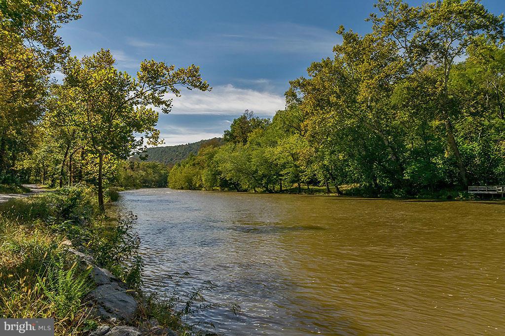 CAPON RIVER VISTA - Residential