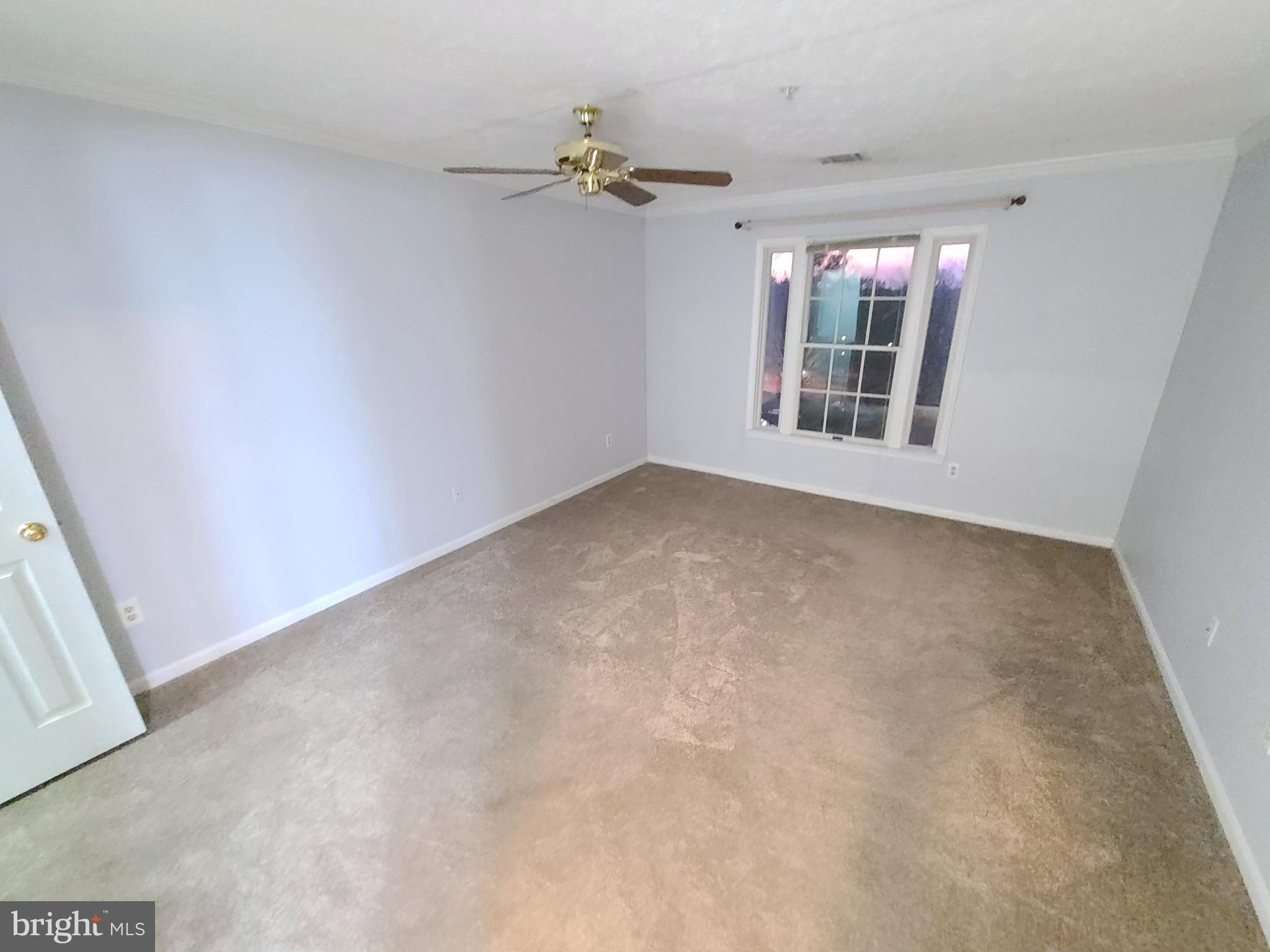 SENECA KNOLLS CODM - Residential Lease